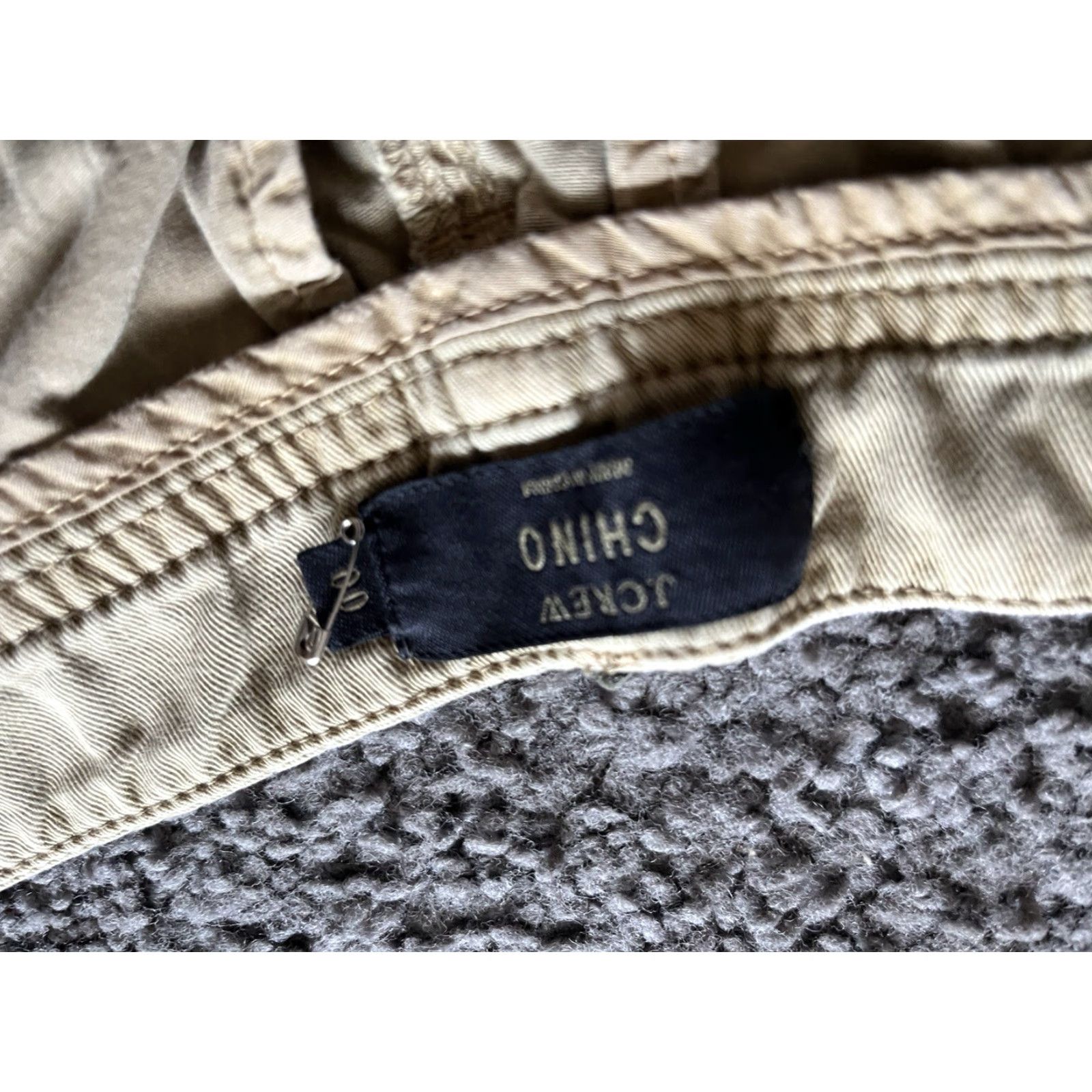 J.Crew J.CREW Chino Shorts Women Size 00 Beige Outdoor Casual Size 24" / US 00 / IT 34 - 3 Thumbnail