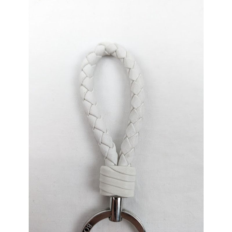 Bottega Veneta o1rshd1 Size: OS / Key Ring in White Size ONE SIZE - 4 Thumbnail