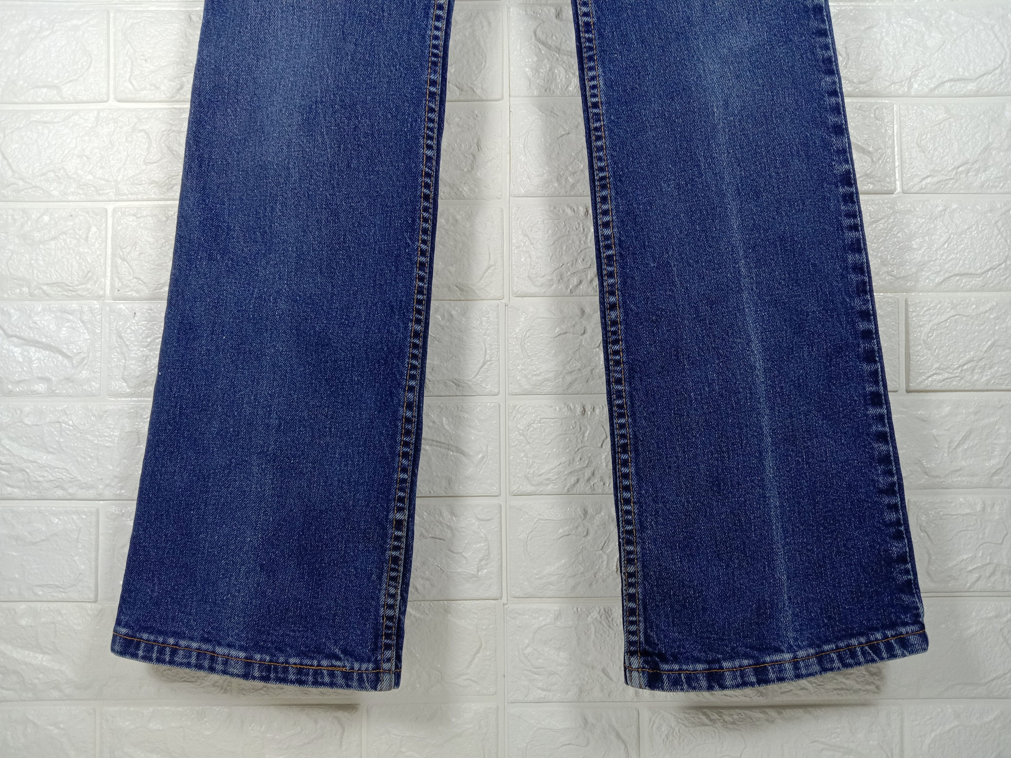 Levi's Vintage Levi's 517 Flare Jeans Boot Cut Slim Fit Denim Size US 30 / EU 46 - 4 Thumbnail