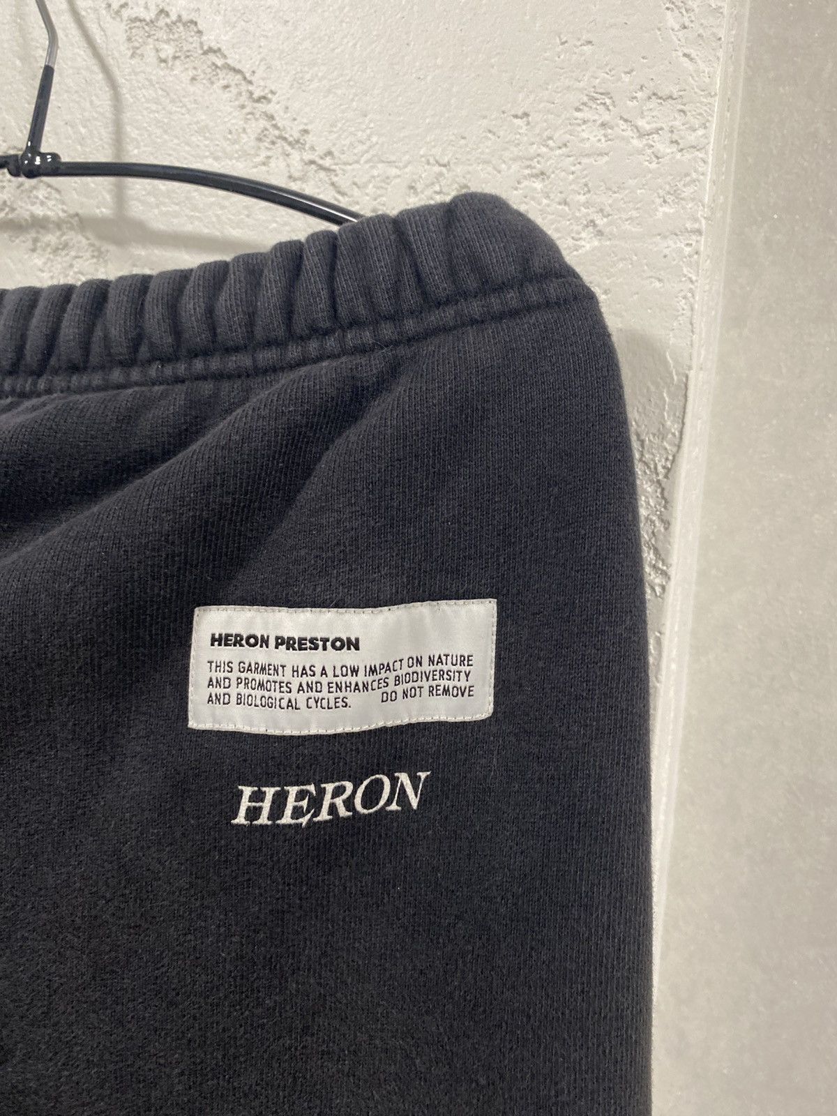 Heron Preston Heron Preston Dark Grey Washed Sweatpants Size: L Size US 34 / EU 50 - 10 Thumbnail
