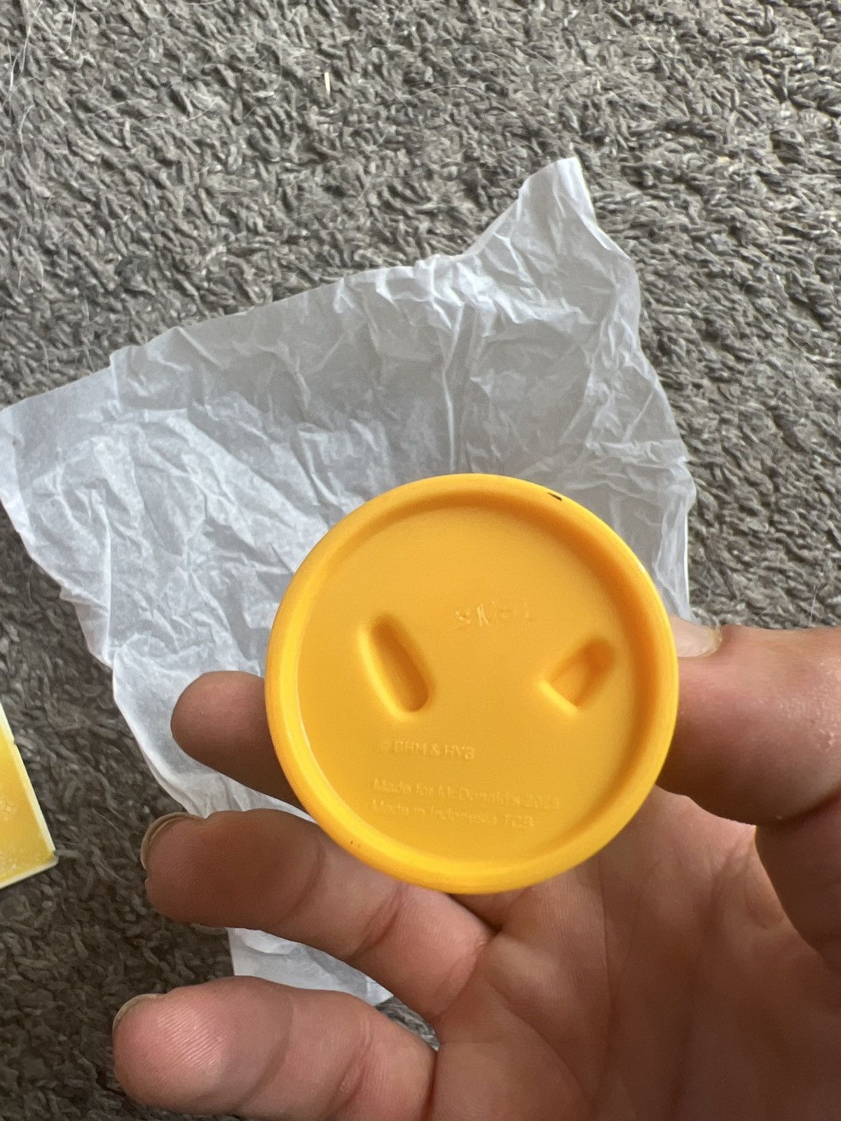 Hypebeast 2025 McDonald’s TinyTAN V Figure Size ONE SIZE - 4 Thumbnail