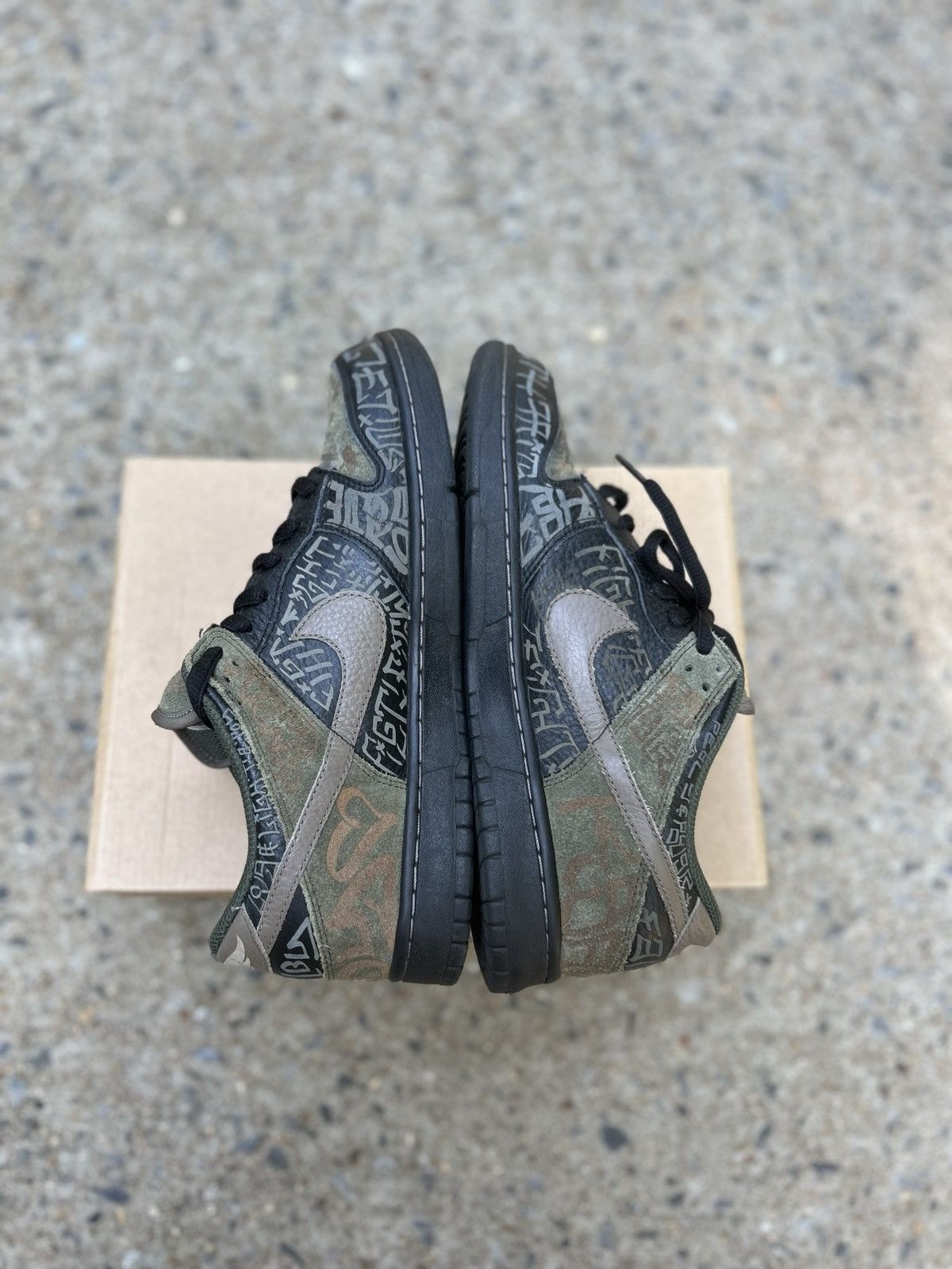 Nike × Supreme Nike Dunk Premium Low Doernbecher - Size 10 Size US 10 / EU 43 - 5 Thumbnail