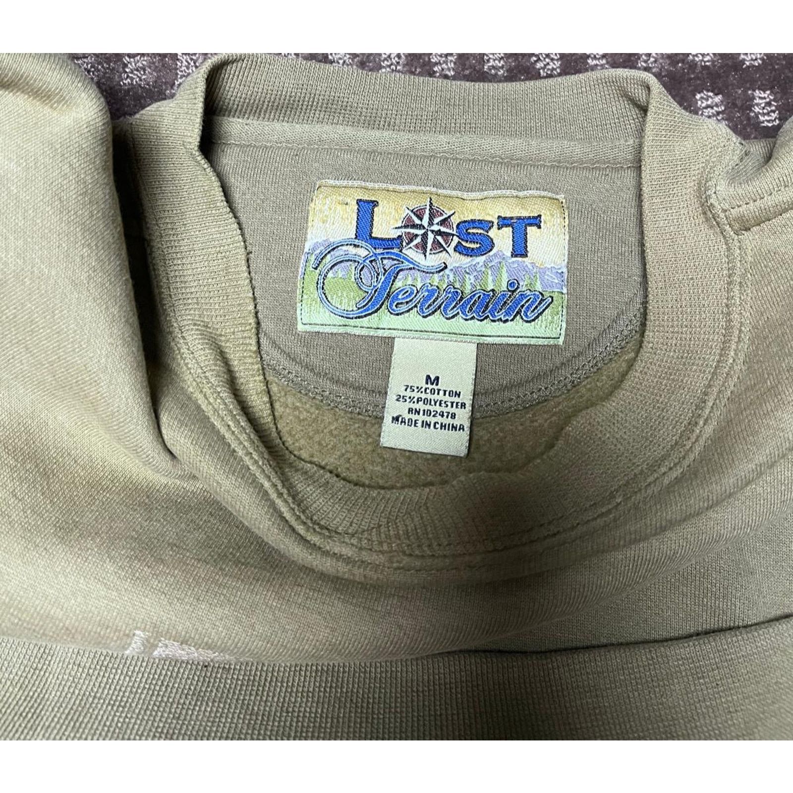 Other 🪵 Lost Terrain "Trading Post" Graphic Sweatshirt – Size M Size M / US 6-8 / IT 42-44 - 3 Thumbnail