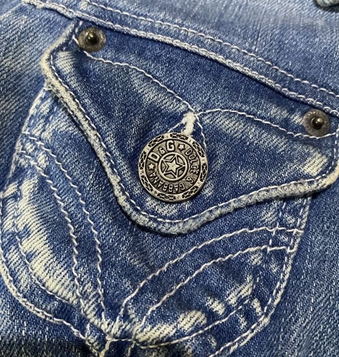 Dolce & Gabbana Vintage Dolce&Gabbana Distressed Denim Jacket Size S / US 4 / IT 40 - 3 Thumbnail