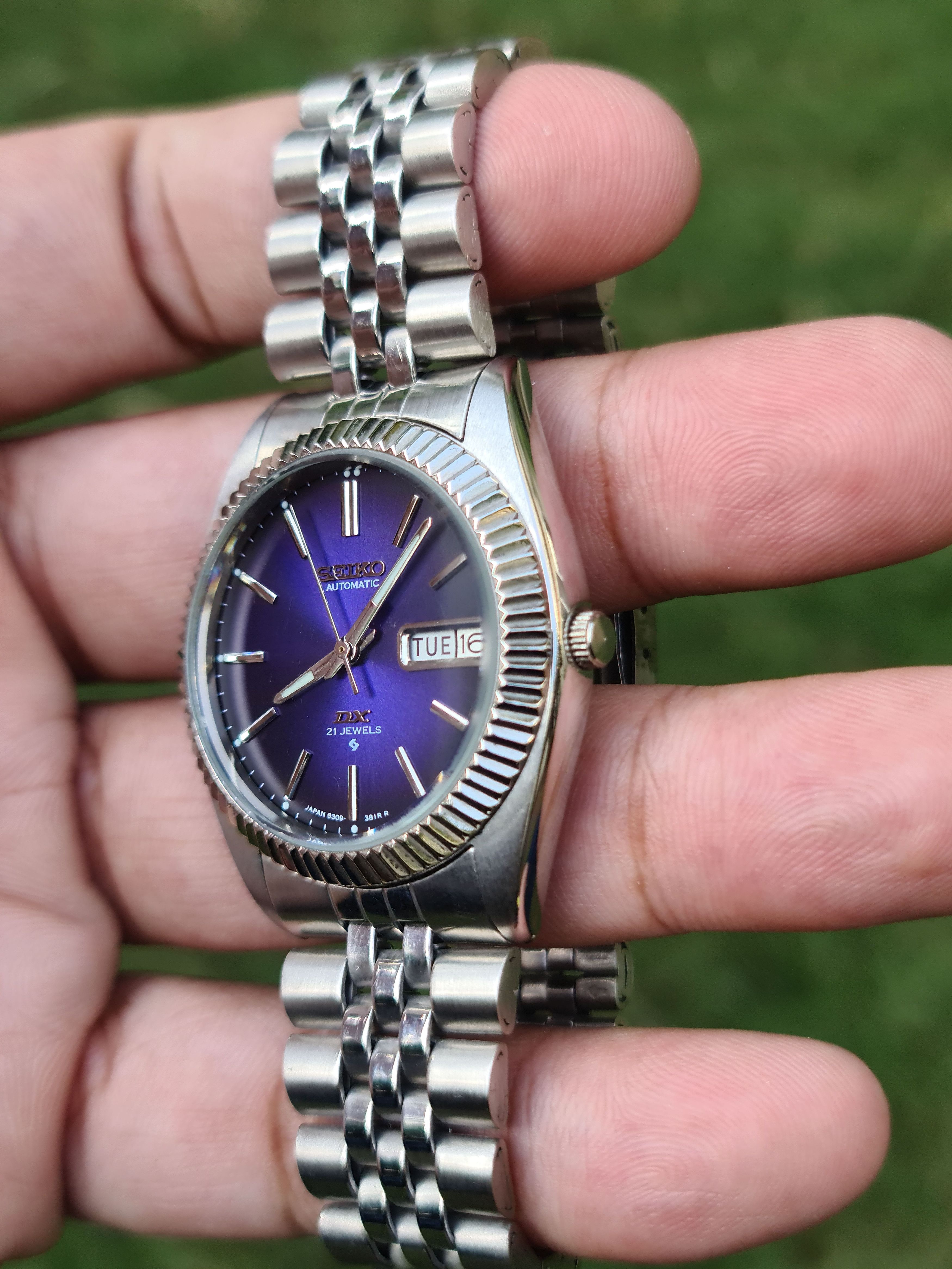 Japanese Brand Seiko DX Automatic Fluted Bazel Day/Date Japan Size 36 - 6 Thumbnail