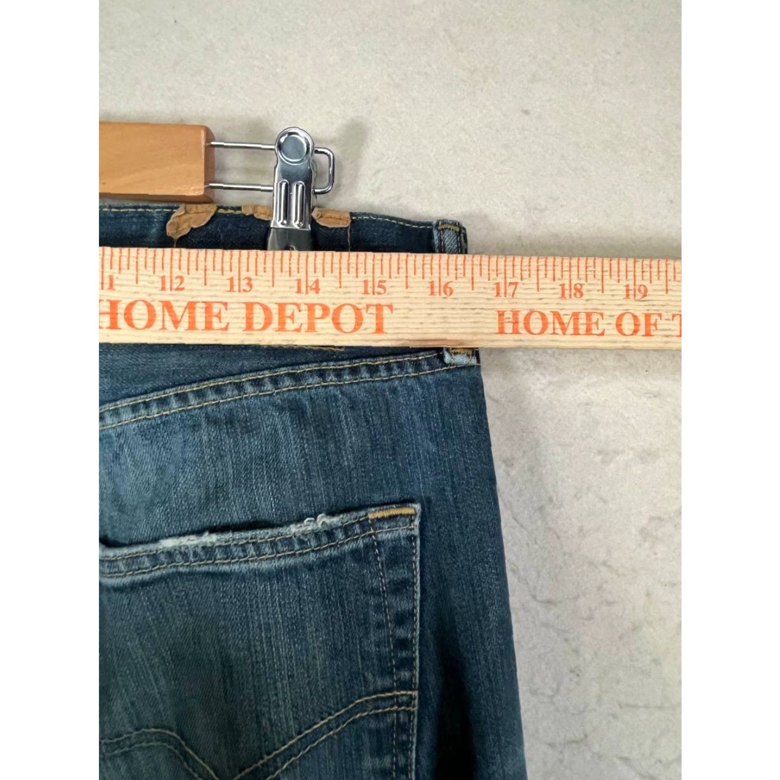 Levi's VINTAGE Levi's 501 Jeans Button Fly 32x36 Denim Blue Regular Men Straight 5-Pocket See Pics Size US 32 / EU 48 - 3 Thumbnail