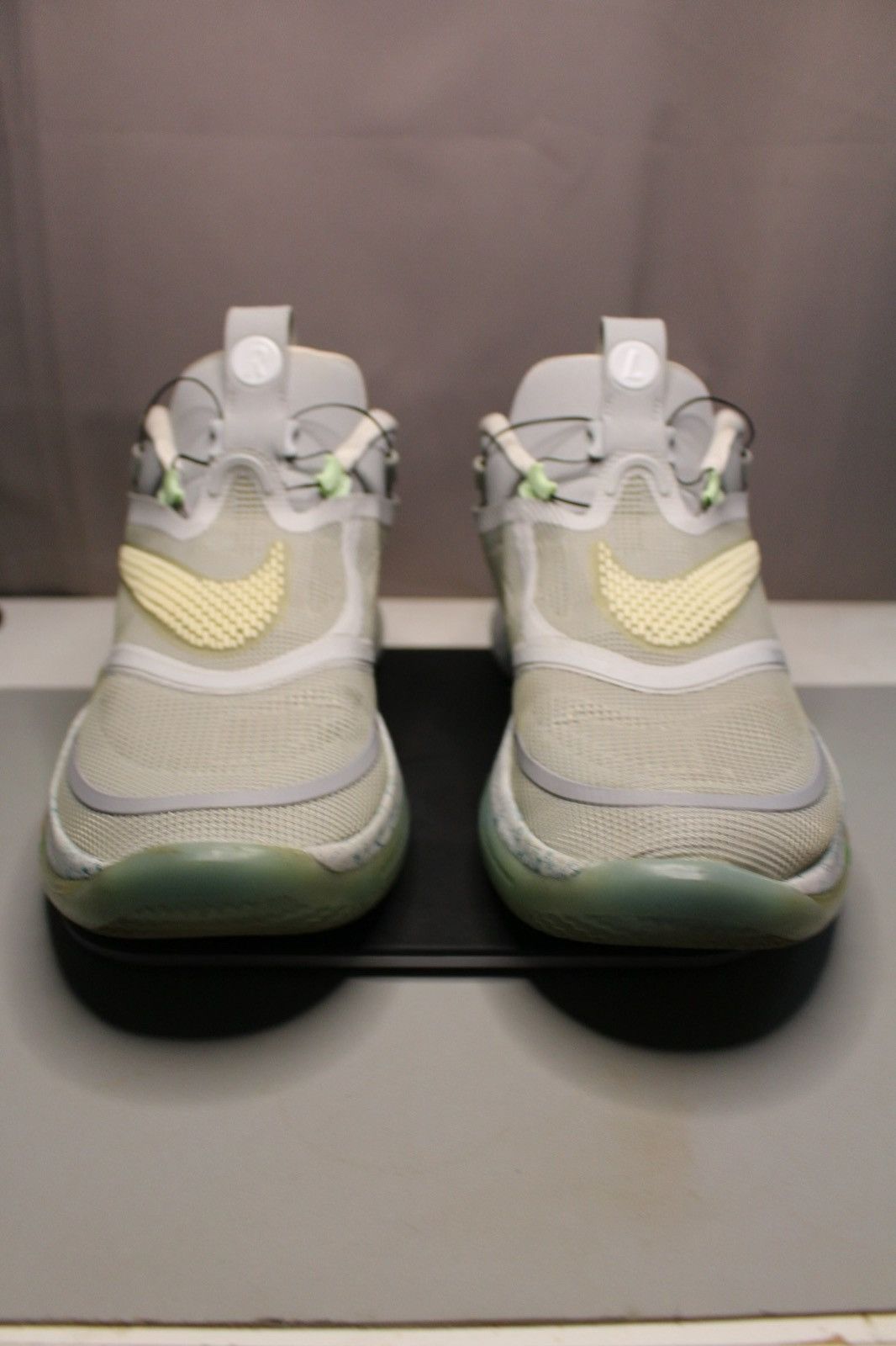 Nike Nike Adapt BB 2.0 Mag (US Charger) Size US 12 / EU 45 - 5 Thumbnail