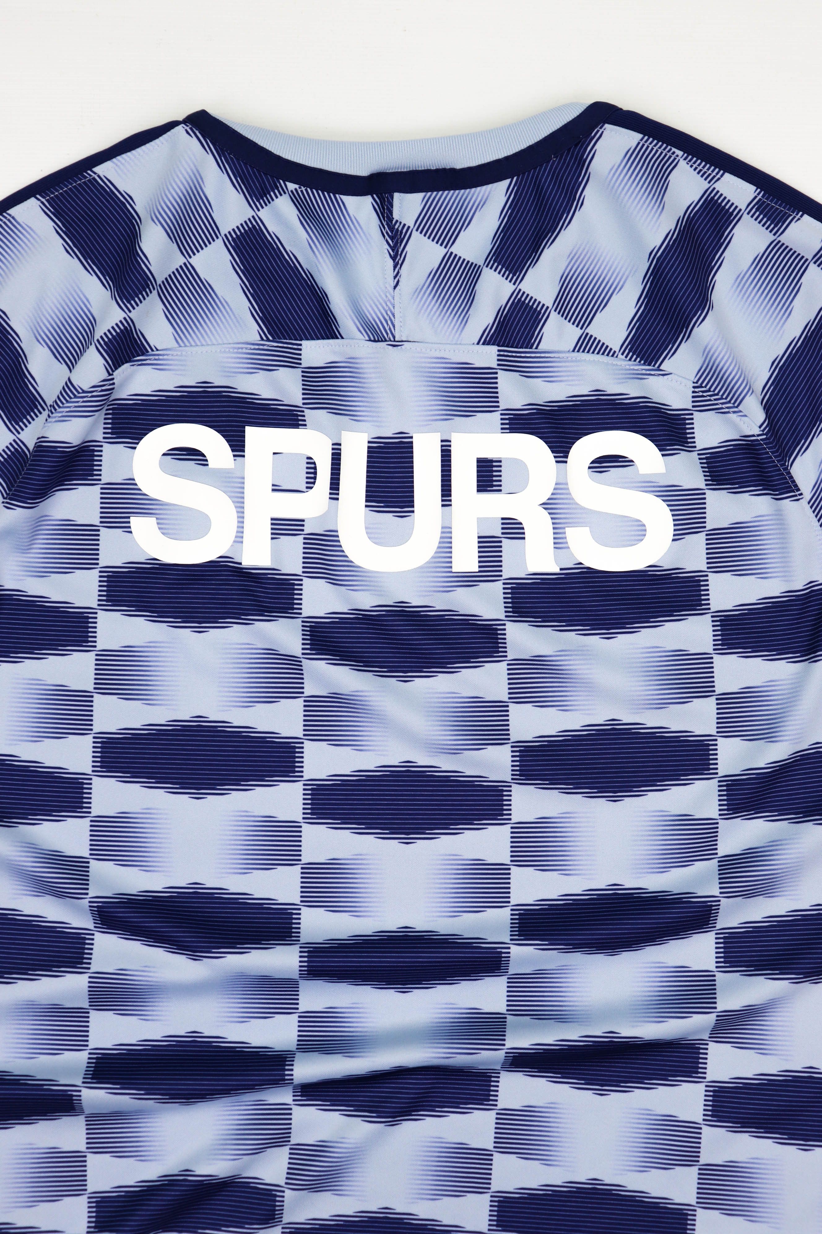 Nike NIKE Dri-Fit Tottenham SPURS Abstract Graphics Soccer Jersey Size US L / EU 52-54 / 3 - 6 Thumbnail