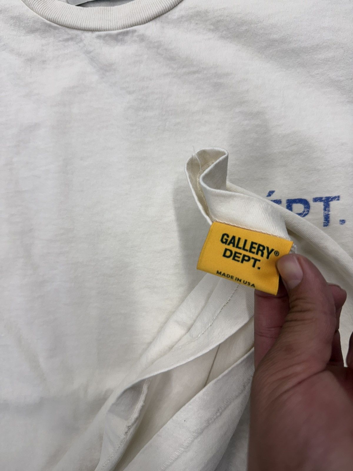 Gallery Dept. Dept tee Size US M / EU 48-50 / 2 - 5 Thumbnail