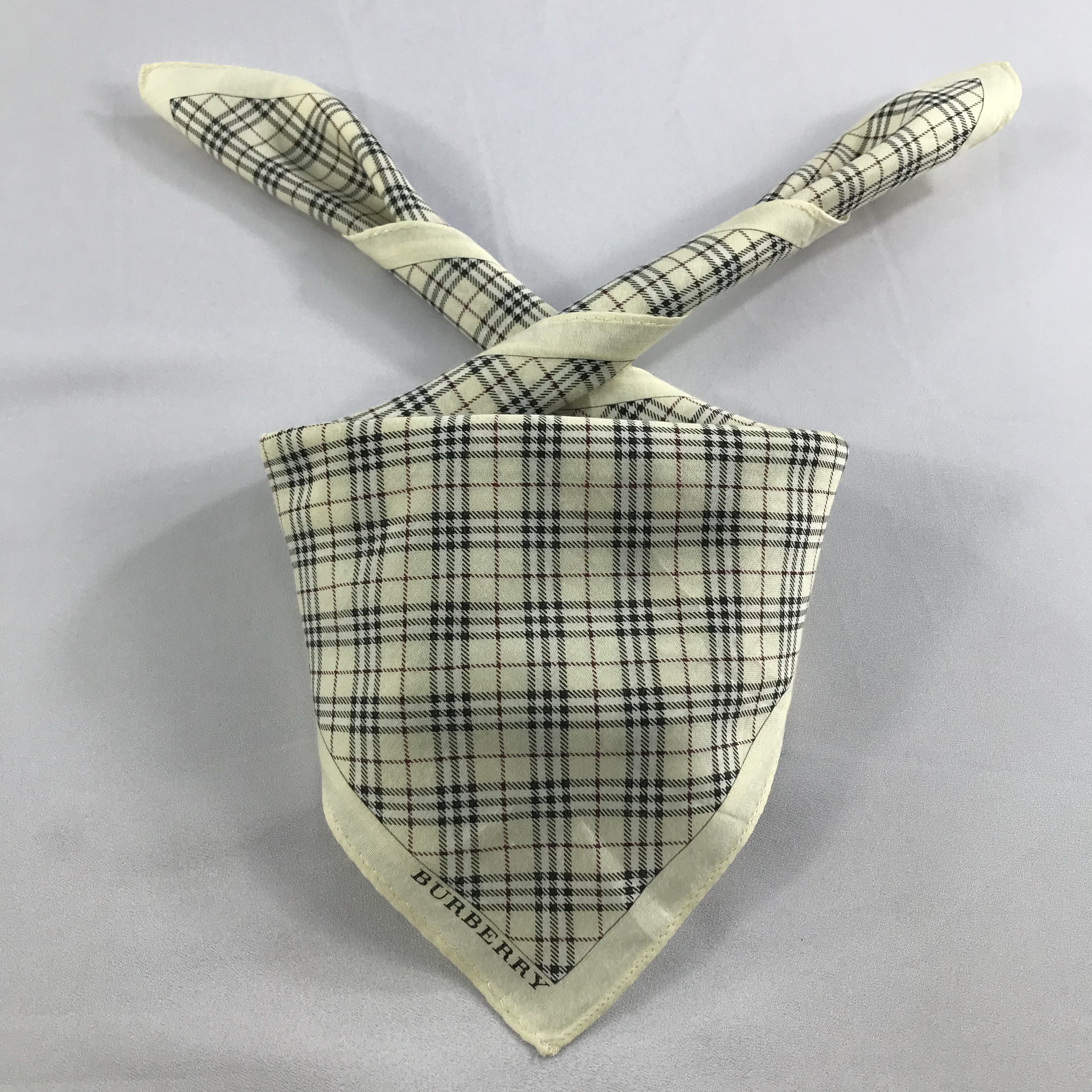 Burberry × Vintage Burberry Bandana / Handkerchief / Neckerchief - S2633 Size ONE SIZE - 3 Thumbnail