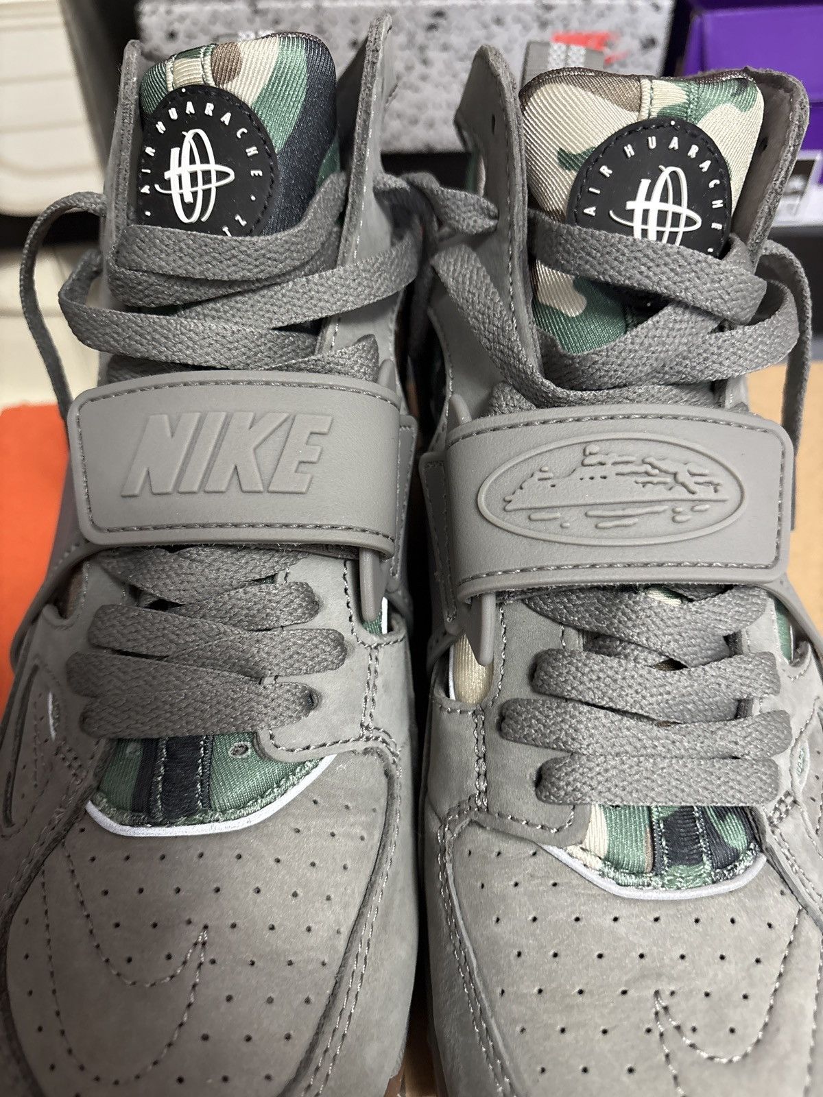 Corteiz × Nike Nike Air Huarache Trainer SP Corteiz Size US 7.5 / EU 40-41 - 5 Thumbnail