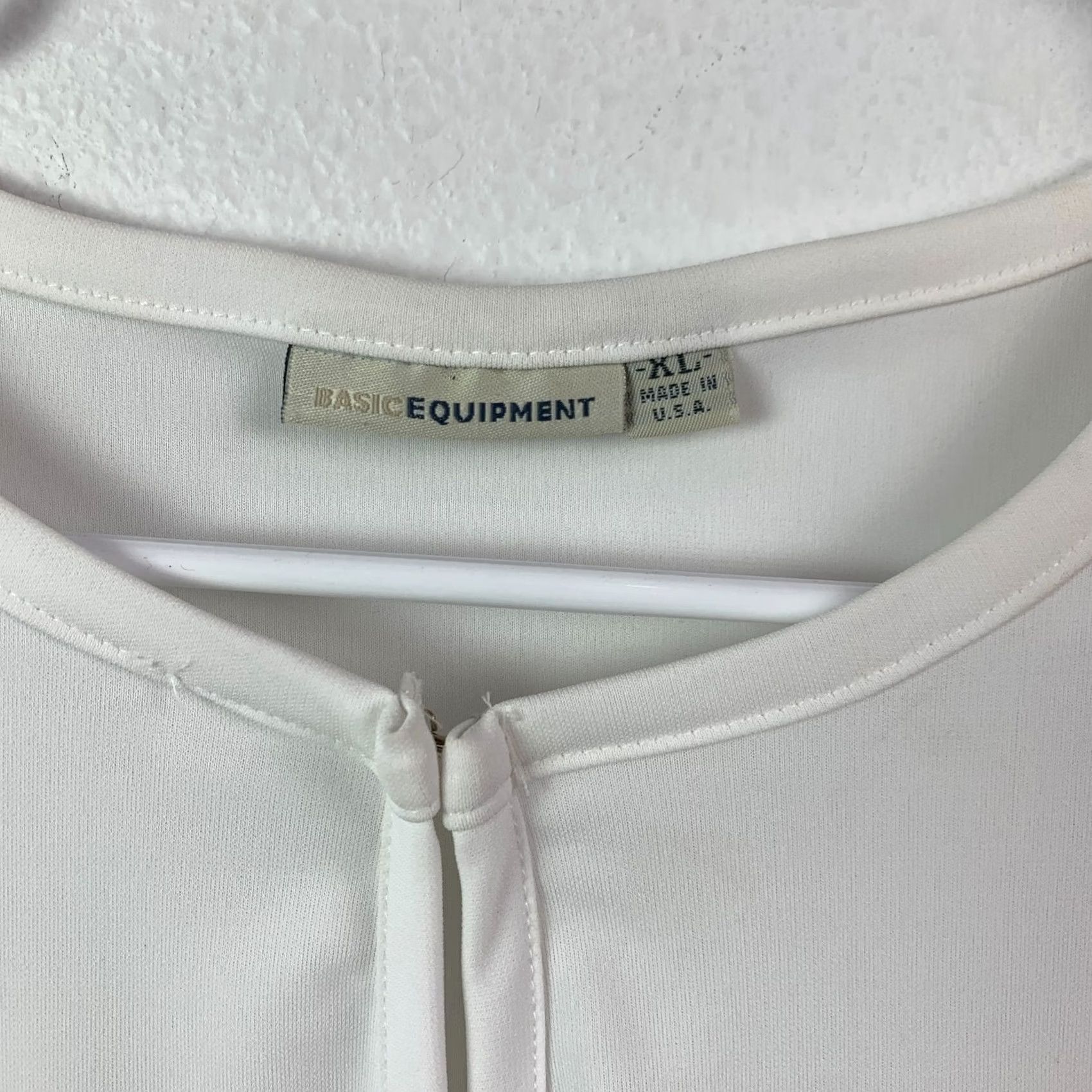 Equipment VINTAGE Basic Equipment White Blouse Shirt XL Women’s Long Sleeve Round Neck Pullover Casual Sheer with Shoulder Pads Size XL / US 12-14 / IT 48-50 - 3 Thumbnail