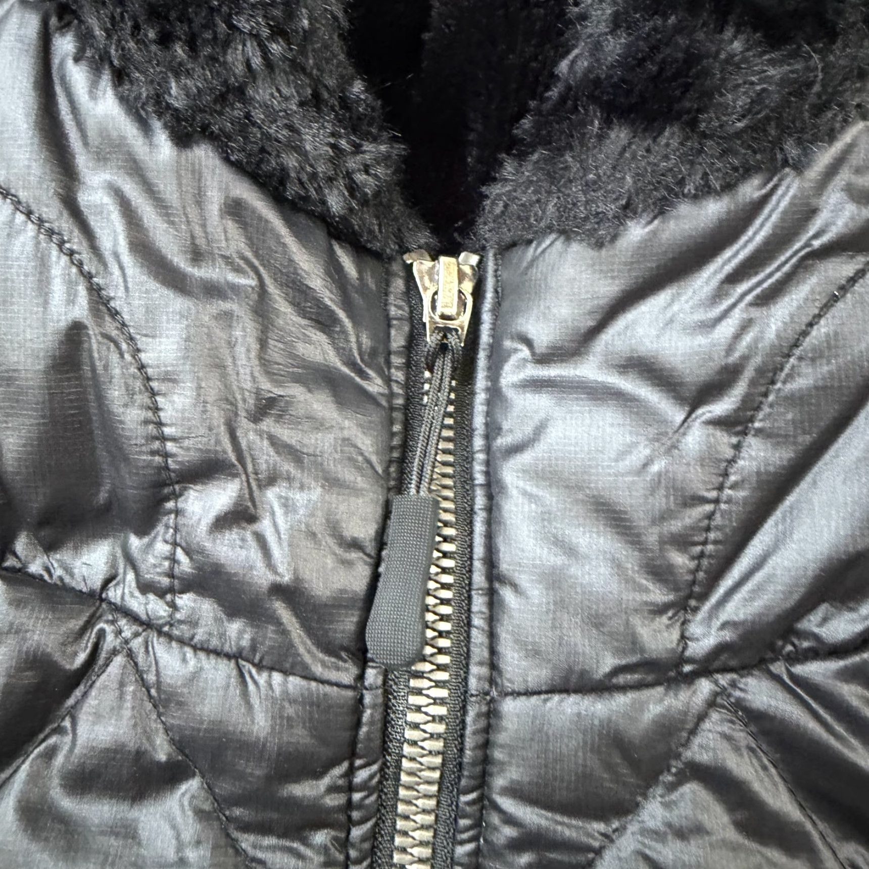 Marmot Marmot Womens Jacket S Black Down Puffer Hooded Full Zip 700 Fill Lightweight Casual Travel Size S / US 4 / IT 40 - 3 Thumbnail