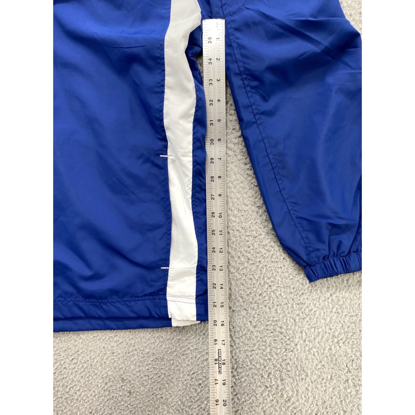 Vintage Minnesota State Lottery Blue Windbreaker Jacket V Neck Men’s XL Size XL Windbreaker Shirt? Size US XL / EU 56 / 4 - 6 Thumbnail