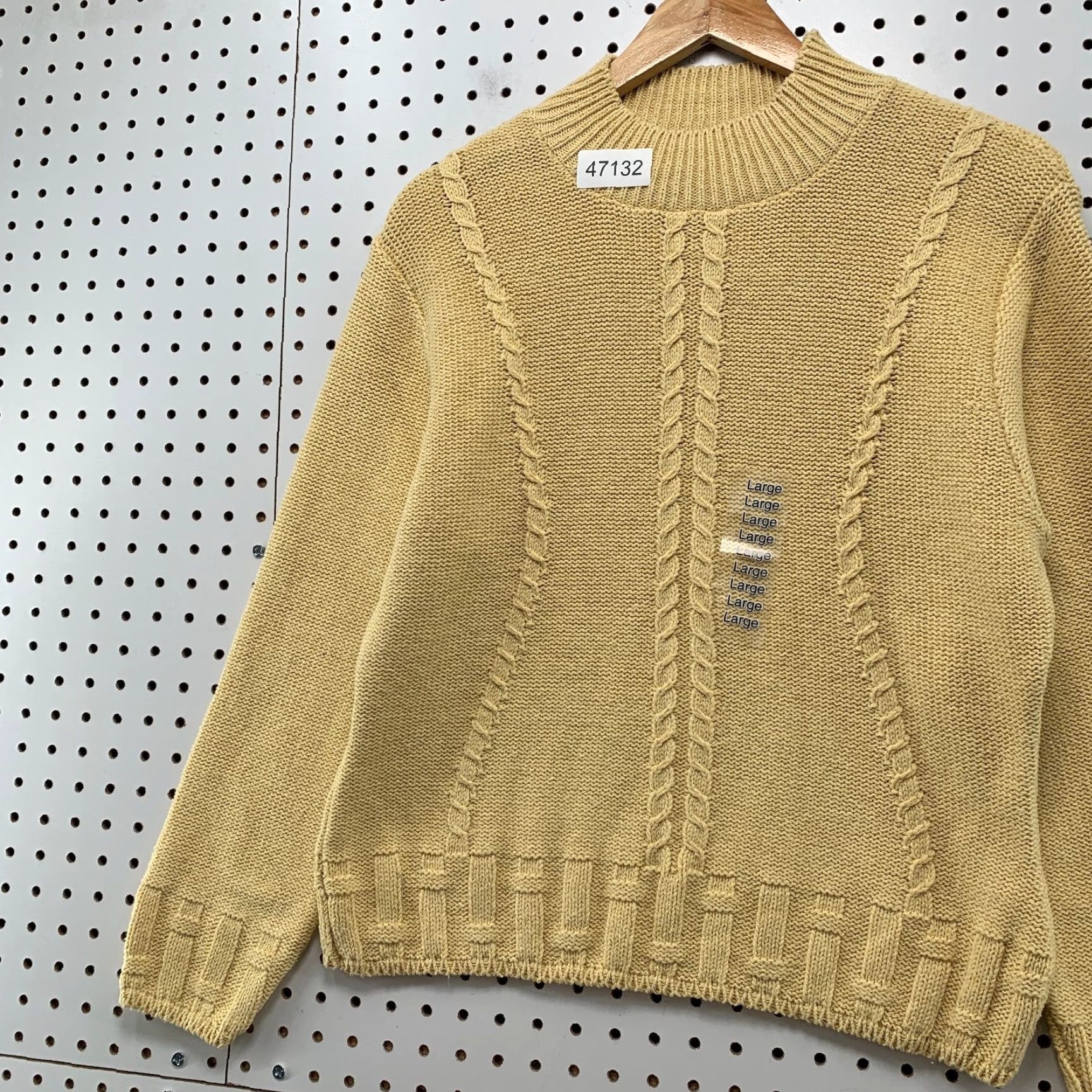 Vintage VINTAGE St Johns Sweater Women L Yellow Heavyweight Cable Knit USA Crew Neck Pullover Casual Mens Girls Womens Size L / US 10 / IT 46 - 4 Thumbnail