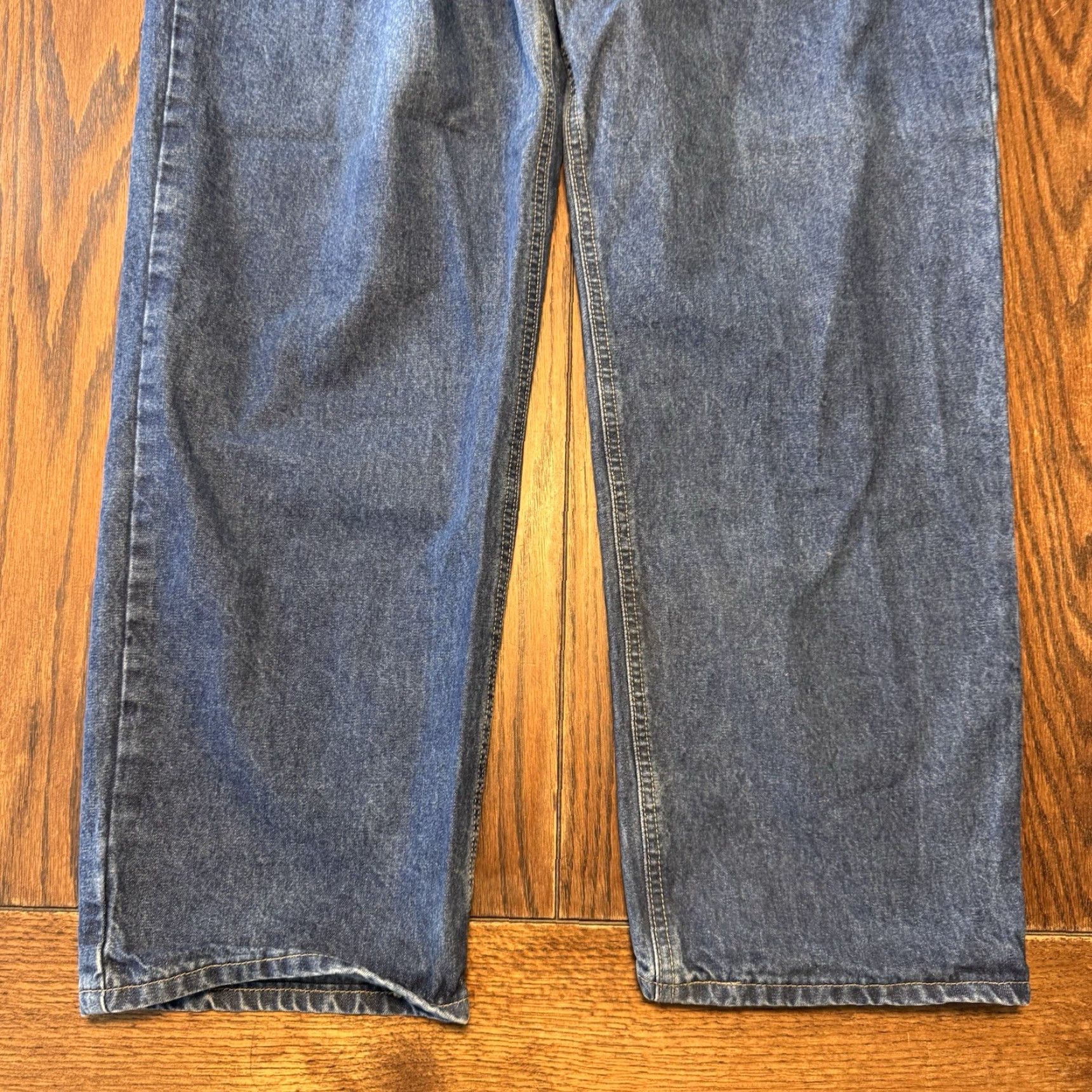 Carhartt VINTAGE Carhartt Jeans Mens 44x30 FR Flame Resistant Work 2112 Cat 2 Denim Blue 5-Pocket Mens Size US 44 / EU 60 - 3 Thumbnail