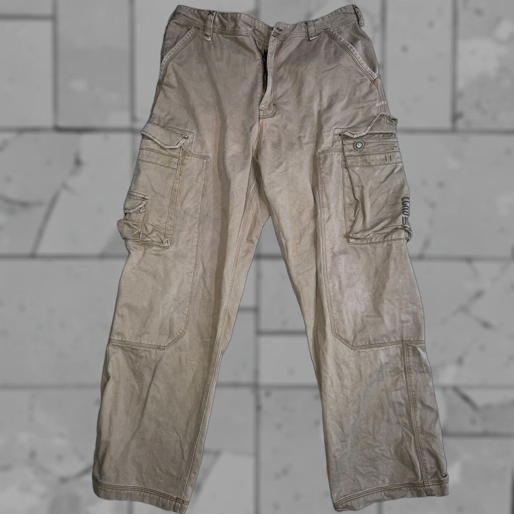 Ecko Unltd. VINTAGE Ecko UNLTD Cargo Pants Times Square New York Mens Size 34x30 Beige Pants Men 34 30 Missing Button Size US 34 / EU 50 - 1 Thumbnail