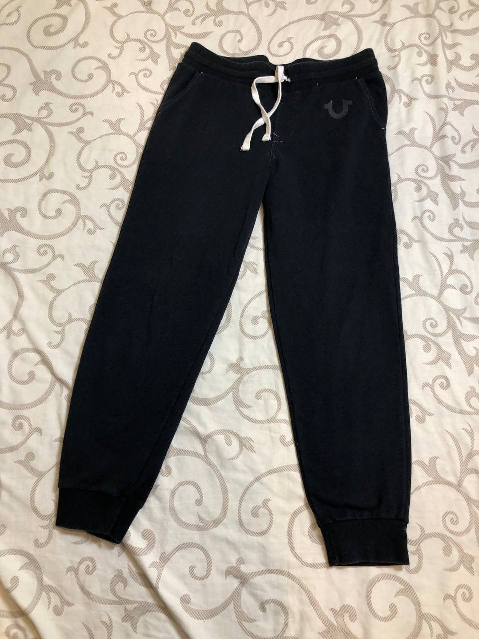 True Religion TRUE RELIGION BLACK LOGO JOGGER SWEATPANTS PANTS Size US 32 / EU 48 - 1 Thumbnail