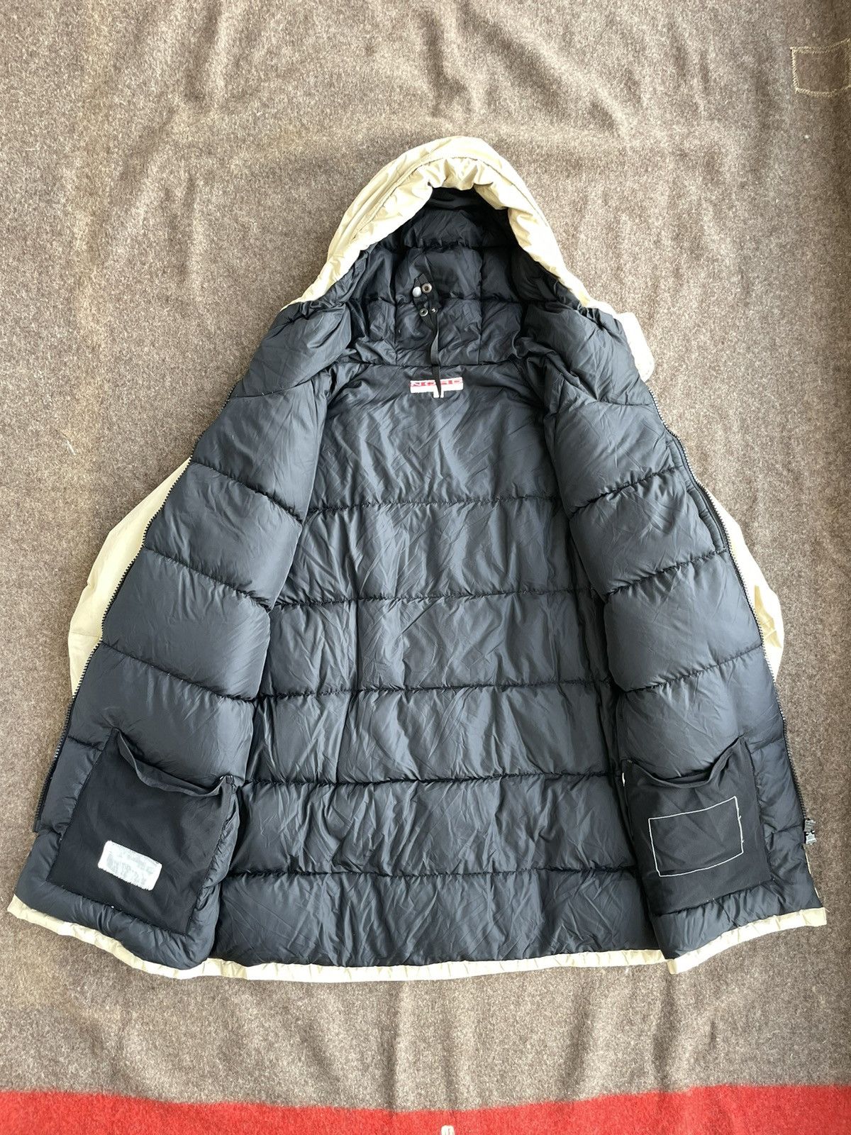 Aspesi × Vintage Vintage Aspesi Down Puffer Jacket Size US L / EU 52-54 / 3 - 11 Thumbnail