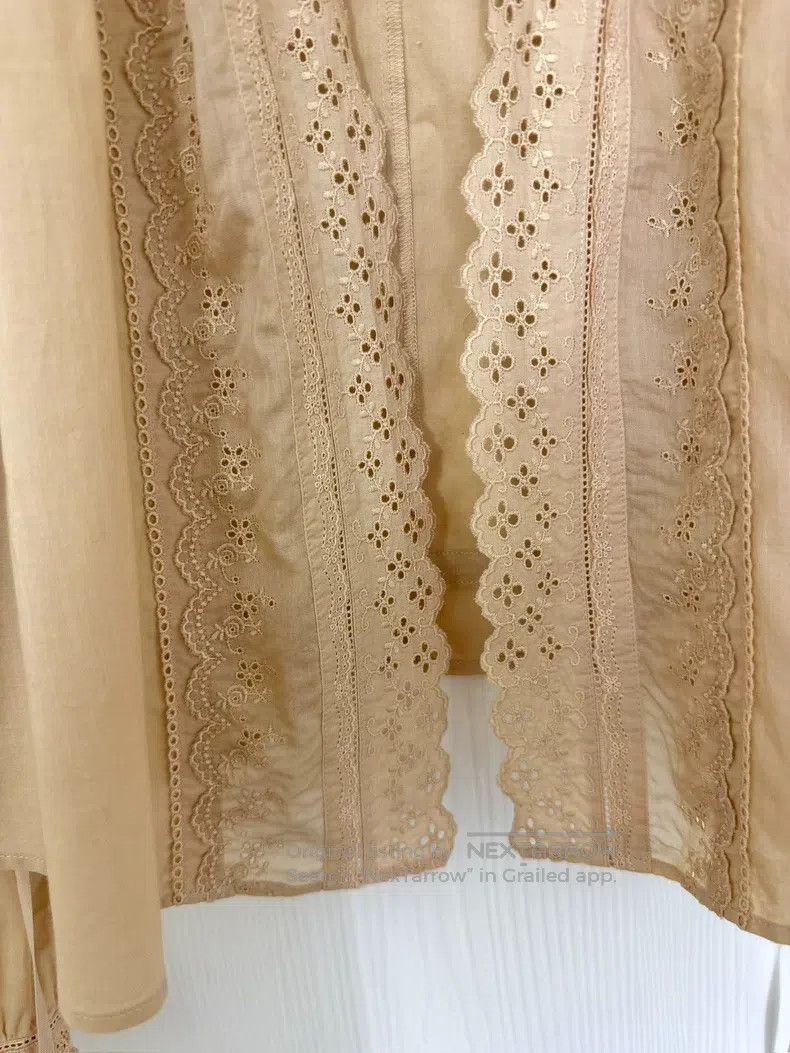 Comme des Garcons Comme des Garcons Lace Edge Top Size S / US 4 / IT 40 - 4 Thumbnail
