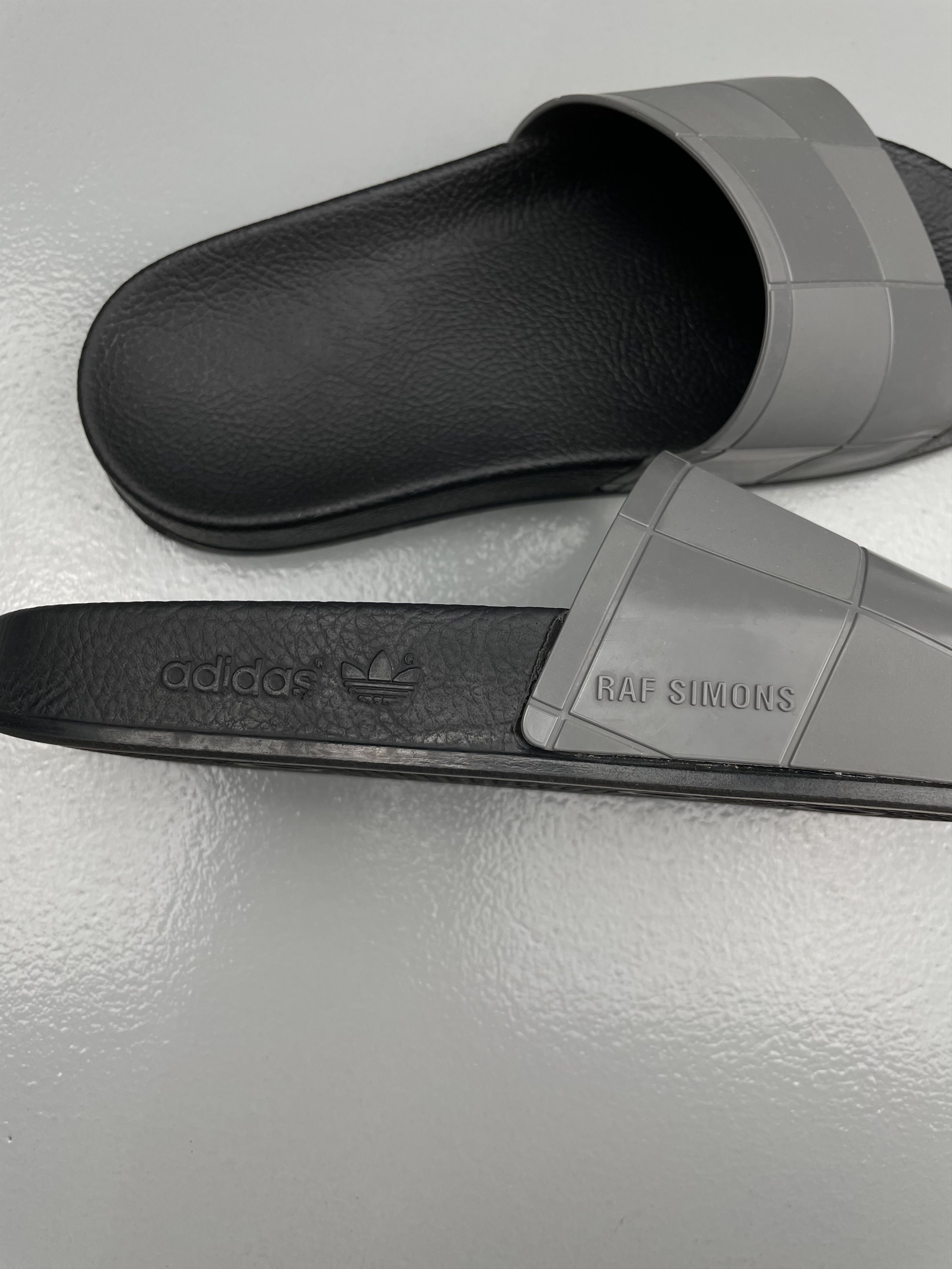 Adidas × Raf Simons adidas X Raf Simons S/S 2018 Adilette Checkerboard Size US 8.5 / EU 41-42 - 3 Thumbnail