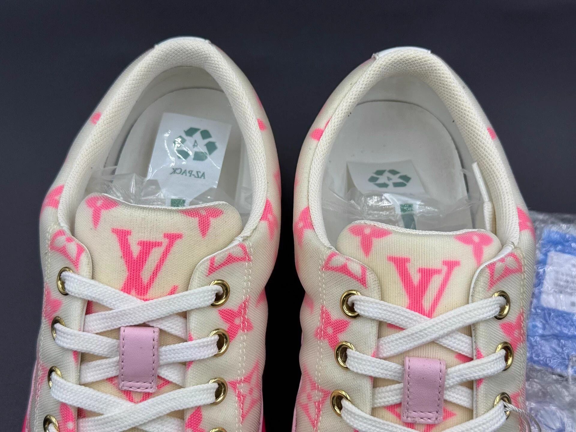 Louis Vuitton LOUIS VUITTON Stellar Low-Top Sneakers Women's Pink/White 37 Size US 7 / IT 37 - 7 Thumbnail