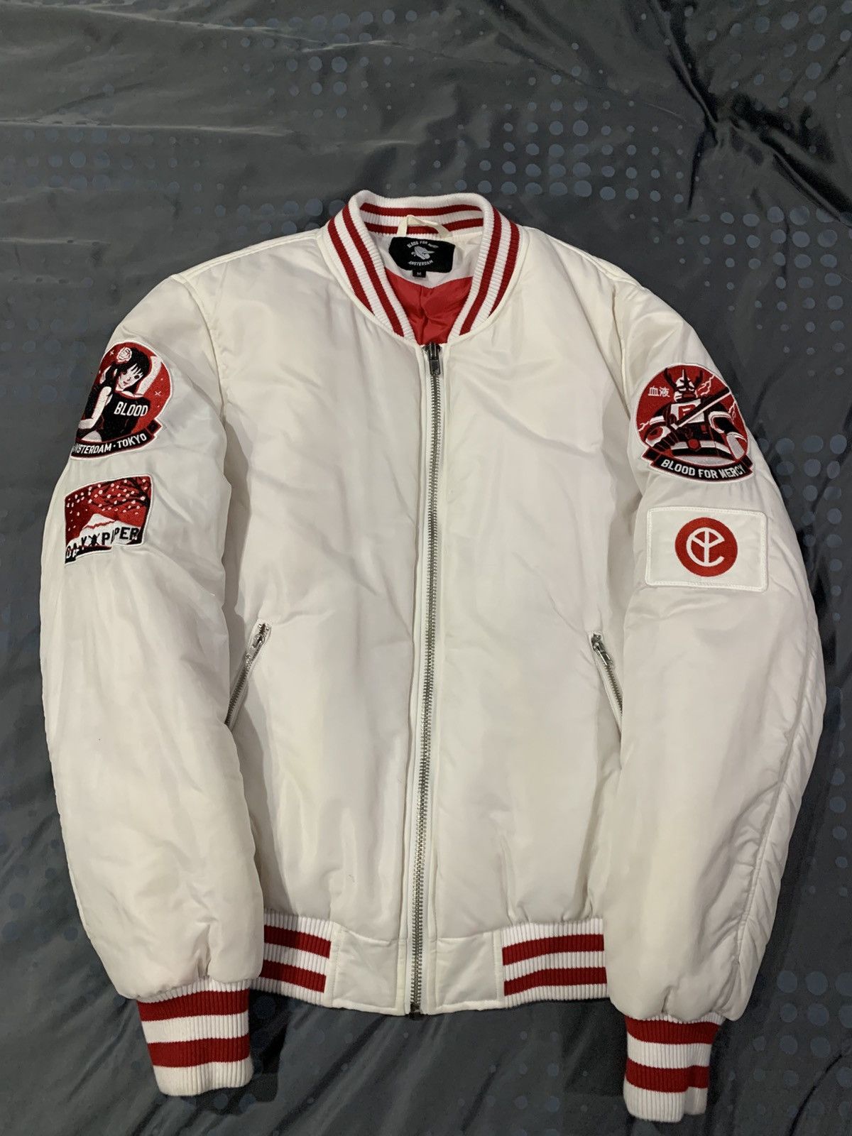 Yellow claw bomber jacket JAPAN white