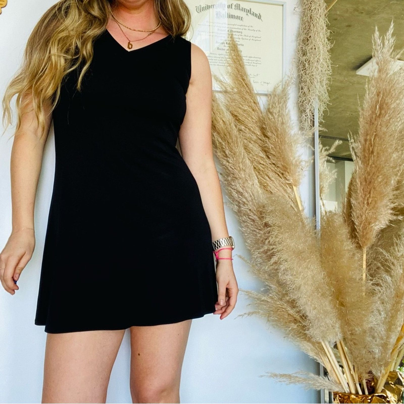 VINTAGE CHICOS Y2K Black Short LBD VNeck Tank Top Mini Dress