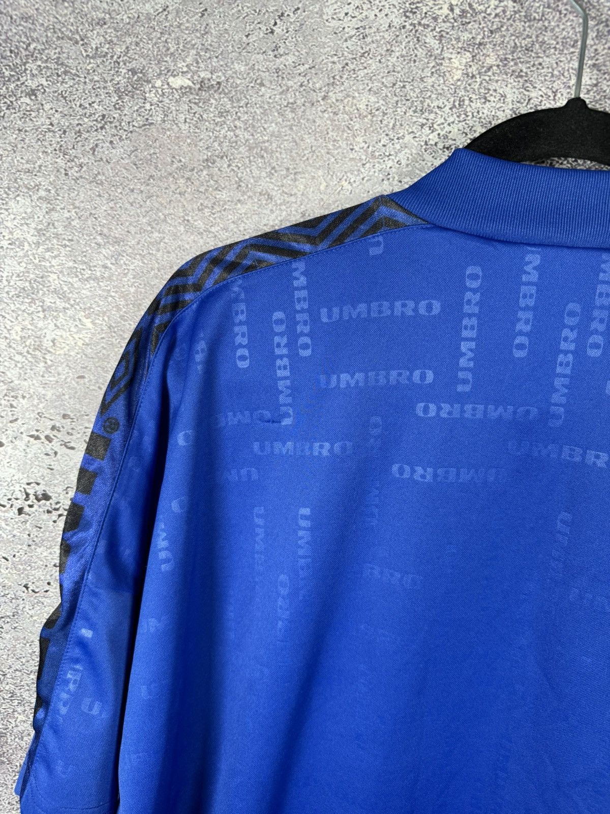 Umbro × Vintage 90’s Vintage Umbro Training Blue Jersey 2XL size Size US XXL / EU 58 / 5 - 12 Thumbnail