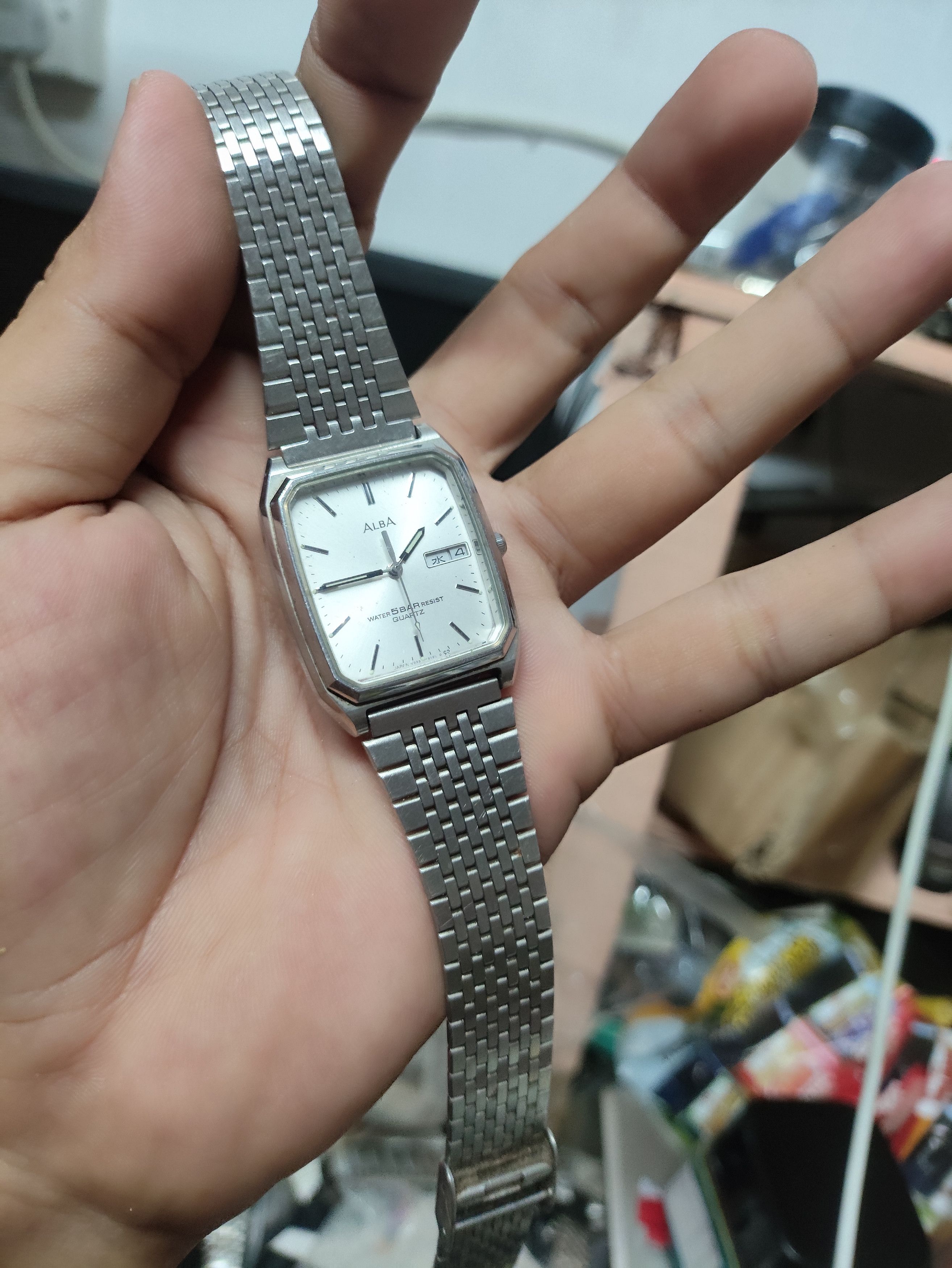 ALBA Vintage ALBA JAPAN WATCH Analog Quartz (Need Service) Size ONE SIZE - 9 Thumbnail