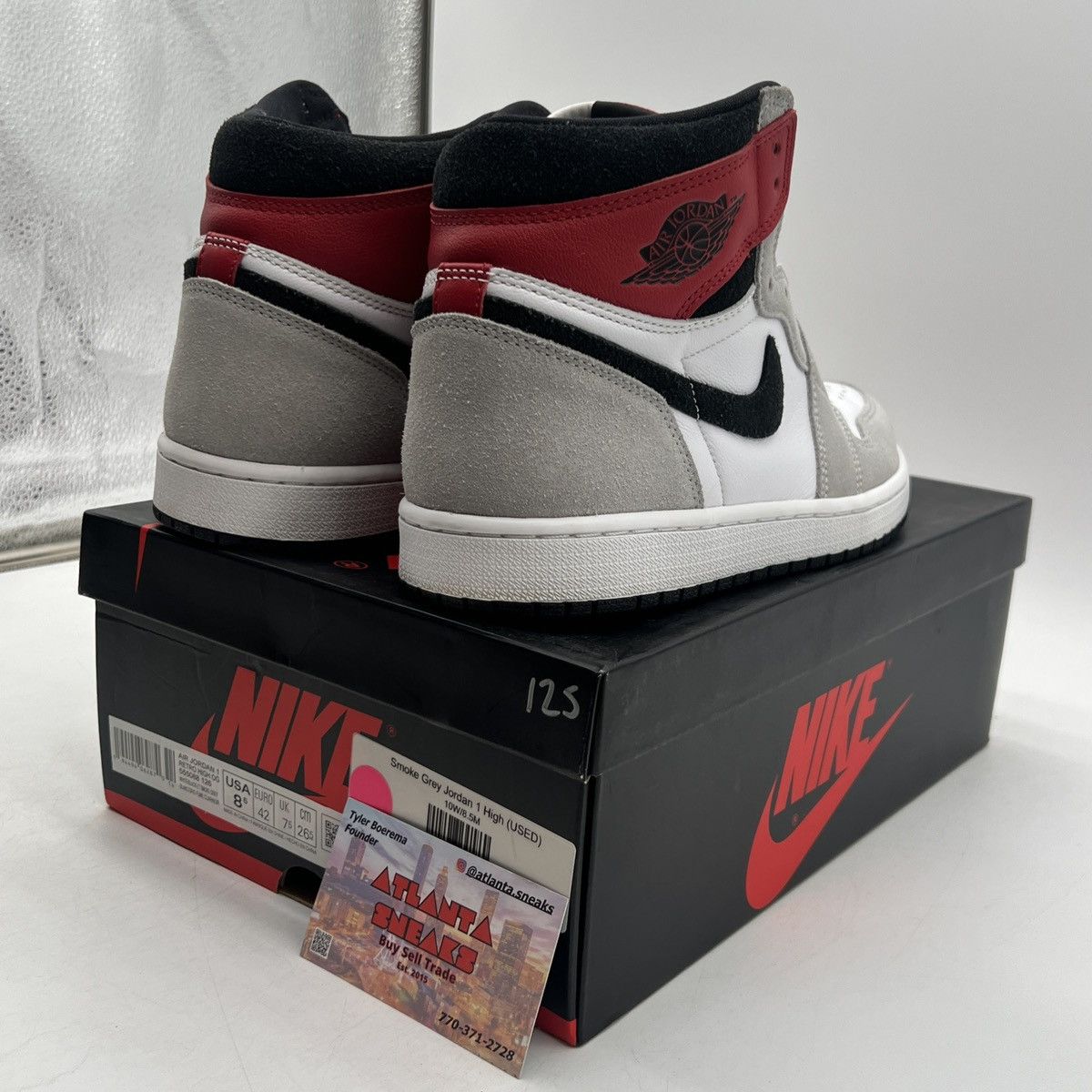 Nike Air Jordan 1 high smoke grey Size US 8.5 / EU 41-42 - 5 Thumbnail