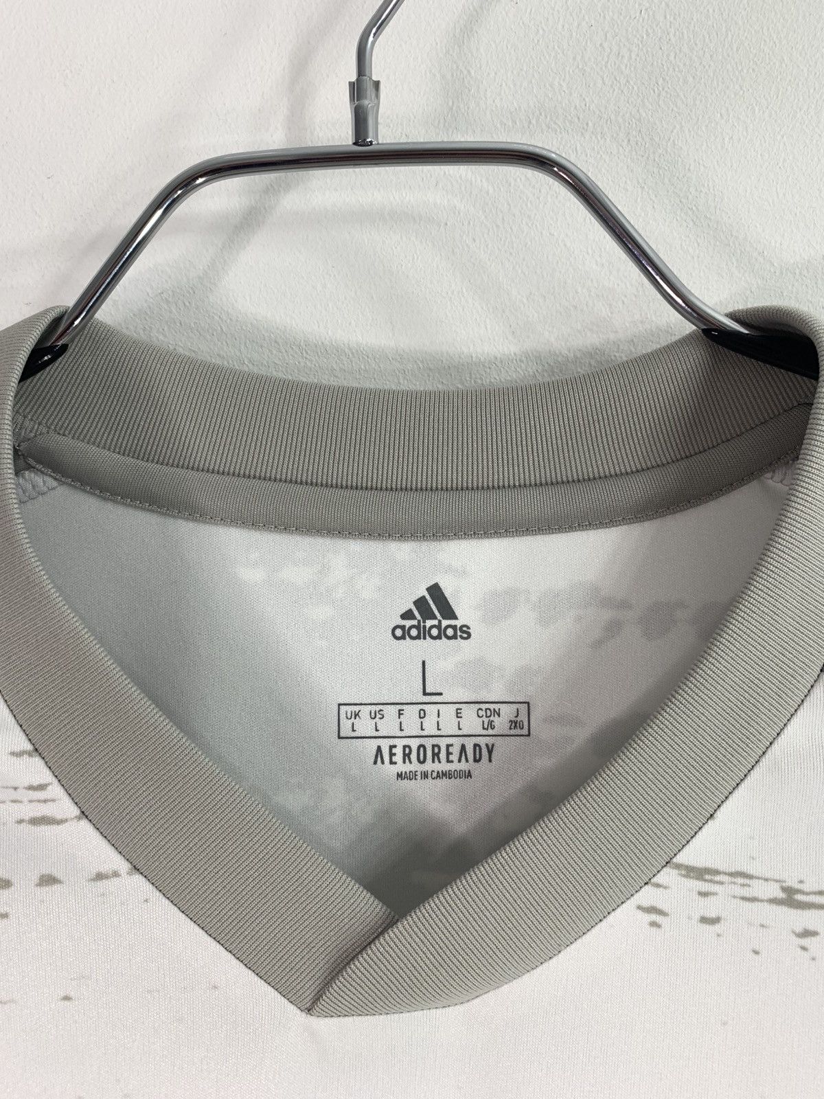 Adidas Adidas FC Benfica 20/21 Jersey L Size Size US L / EU 52-54 / 3 - 8 Thumbnail