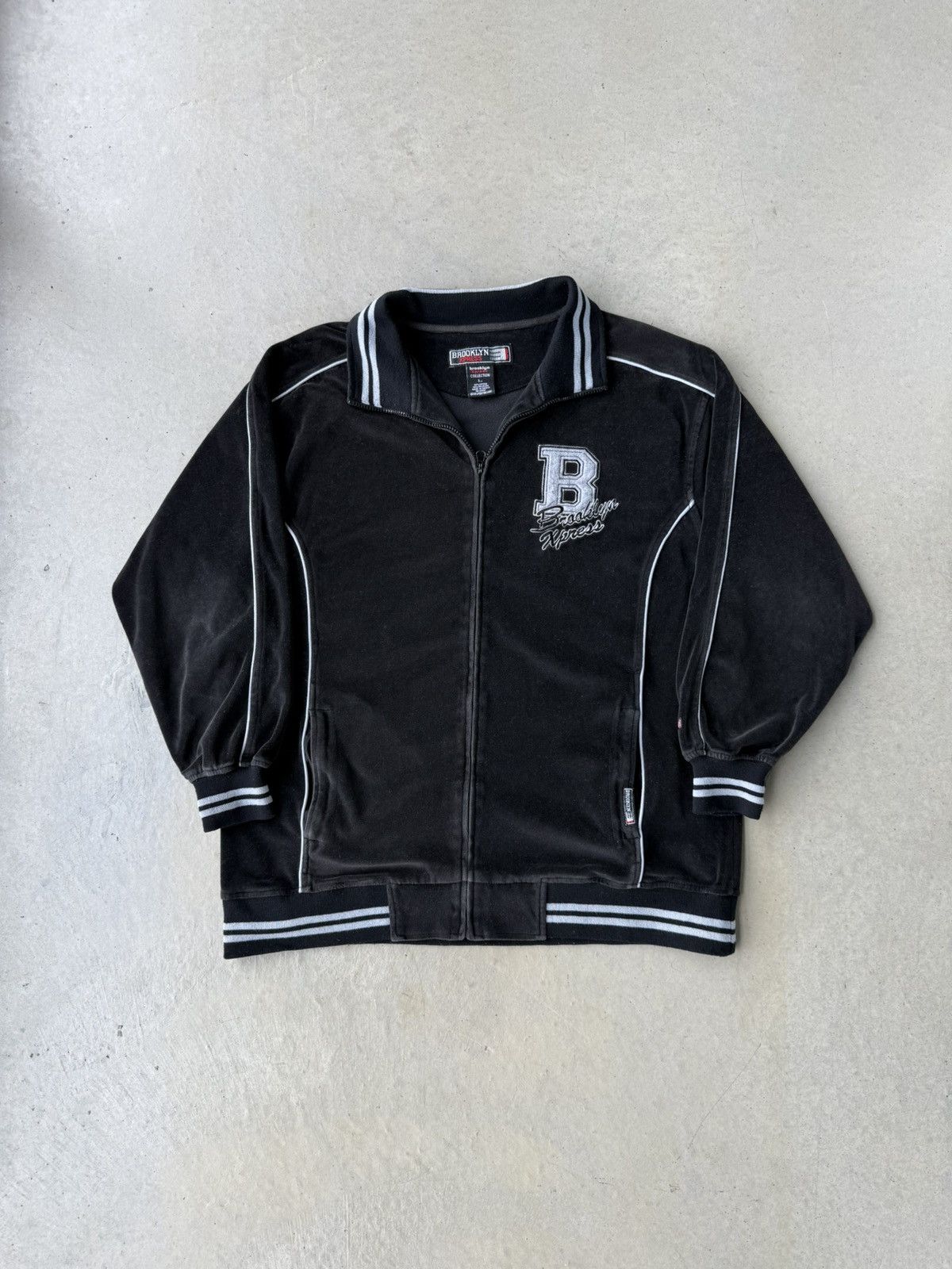 Brooklyn Xpress Vintage 00s Brooklyn Xpress Black Velour Zip Up Track Jacket Size US L / EU 52-54 / 3 - 1 Thumbnail