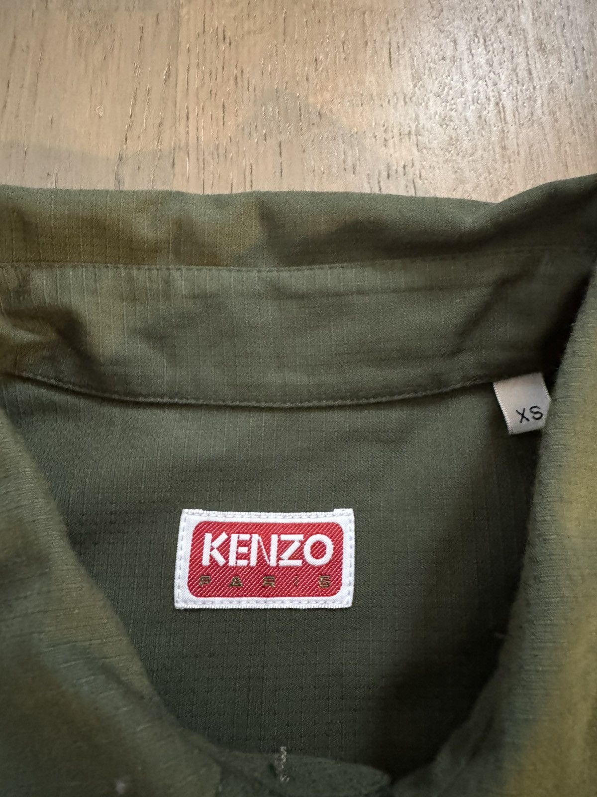 Kenzo KENZO shirt sz xs oversized See Tape MEASUREMENTS IN PHOTOS Size US XS / EU 42 / 0 - 5 Thumbnail