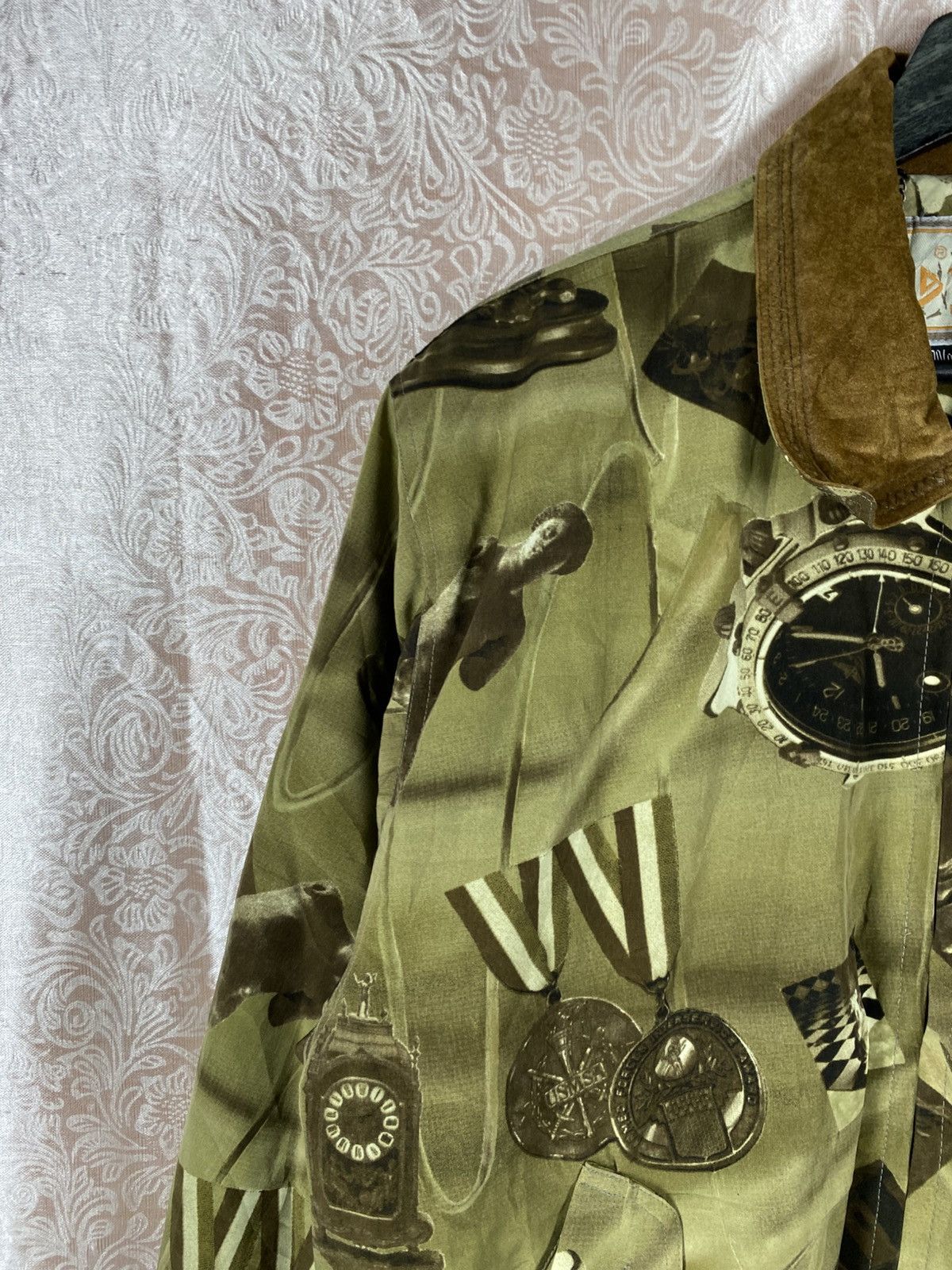Vintage WeiFan Vintage Graphic Olive Green Suede Collar Retro Print Size US L / EU 52-54 / 3 - 9 Thumbnail