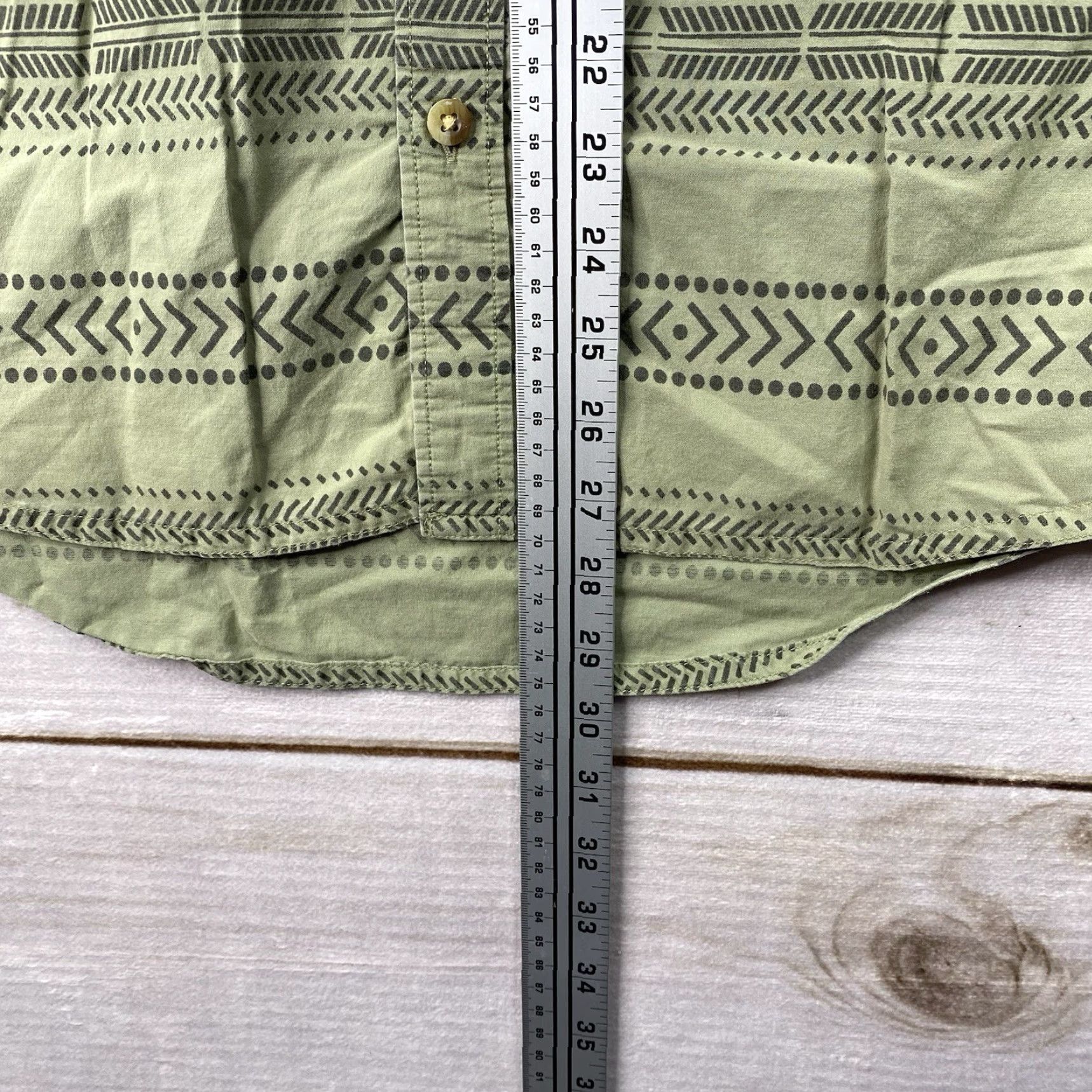 Mountain Khakis VINTAGE Mountain Khakis Camp Shirt Mens M Green Geometric Aztec Southwestern Button Up Size US M / EU 48-50 / 2 - 4 Thumbnail