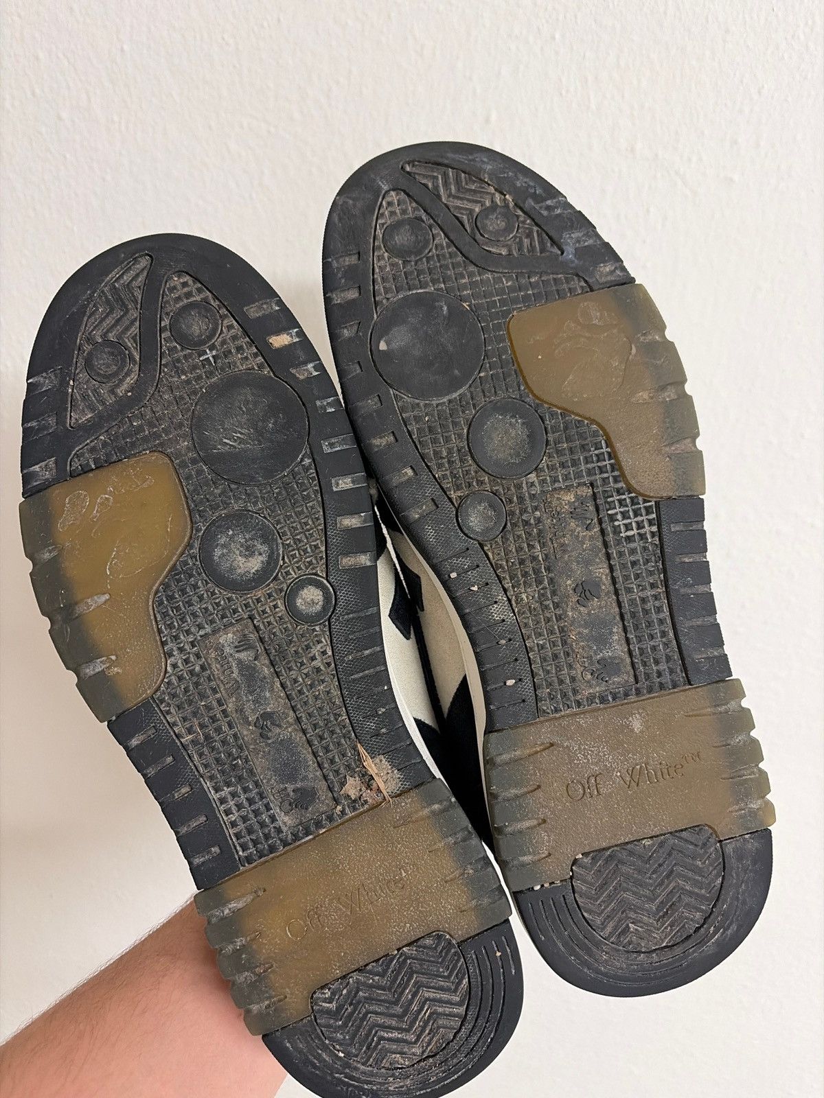 Off-White Off-White Out of Office 'Black White Suede' Size US 11 / EU 44 - 6 Thumbnail