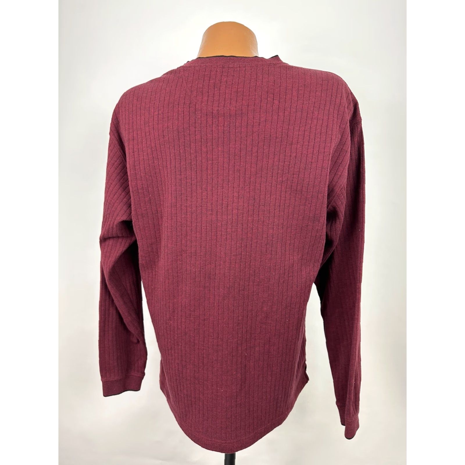 Vintage VINTAGE Consensus Y2K Ribbed V-Neck Shirt Men’s Medium Dark Red Heavyweight Cotton T-Shirt Size US M / EU 48-50 / 2 - 7 Thumbnail