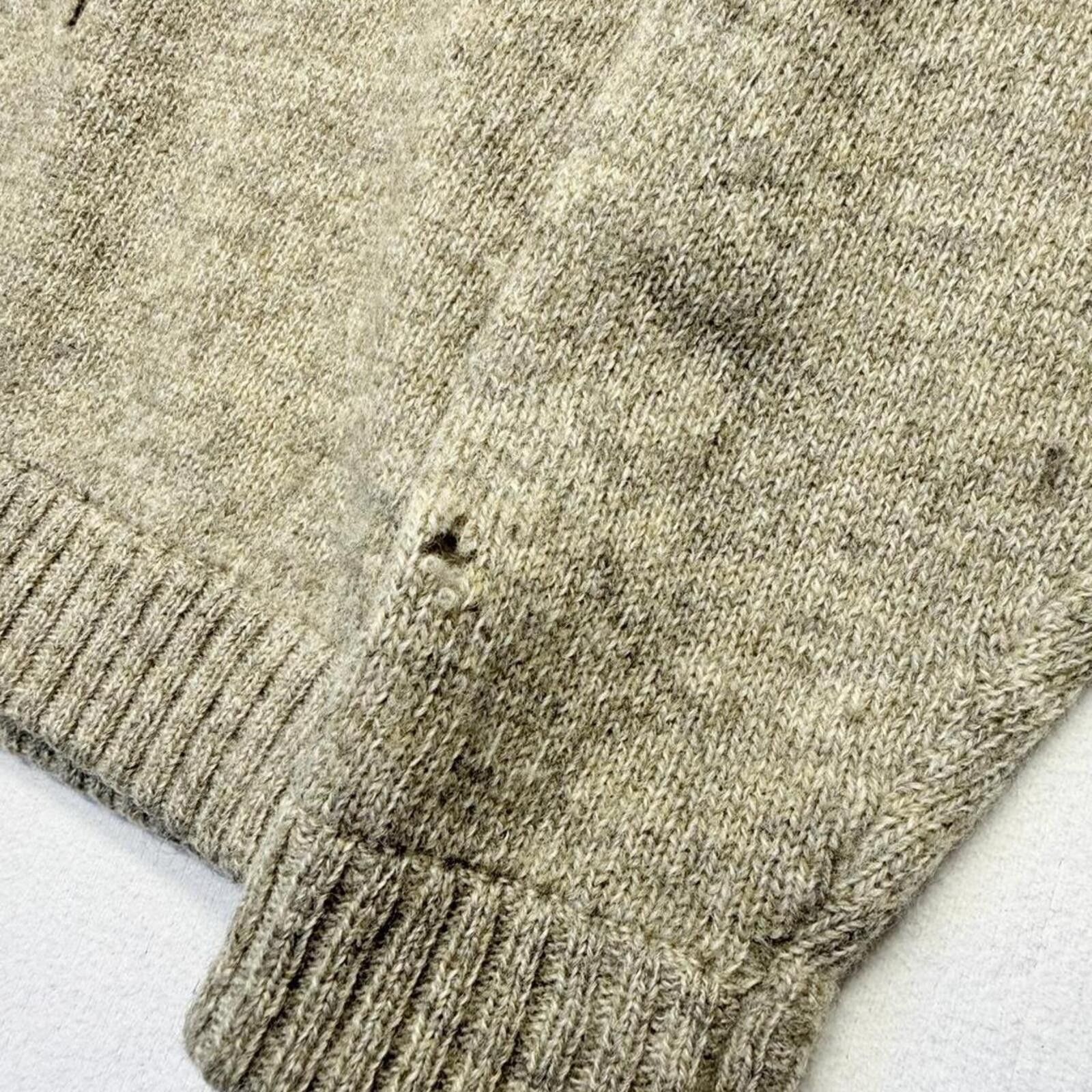 Woolrich Woolen Mills Vintage thrashed 90s to early 2000s Woolrich wool sweater Size US L / EU 52-54 / 3 - 3 Thumbnail