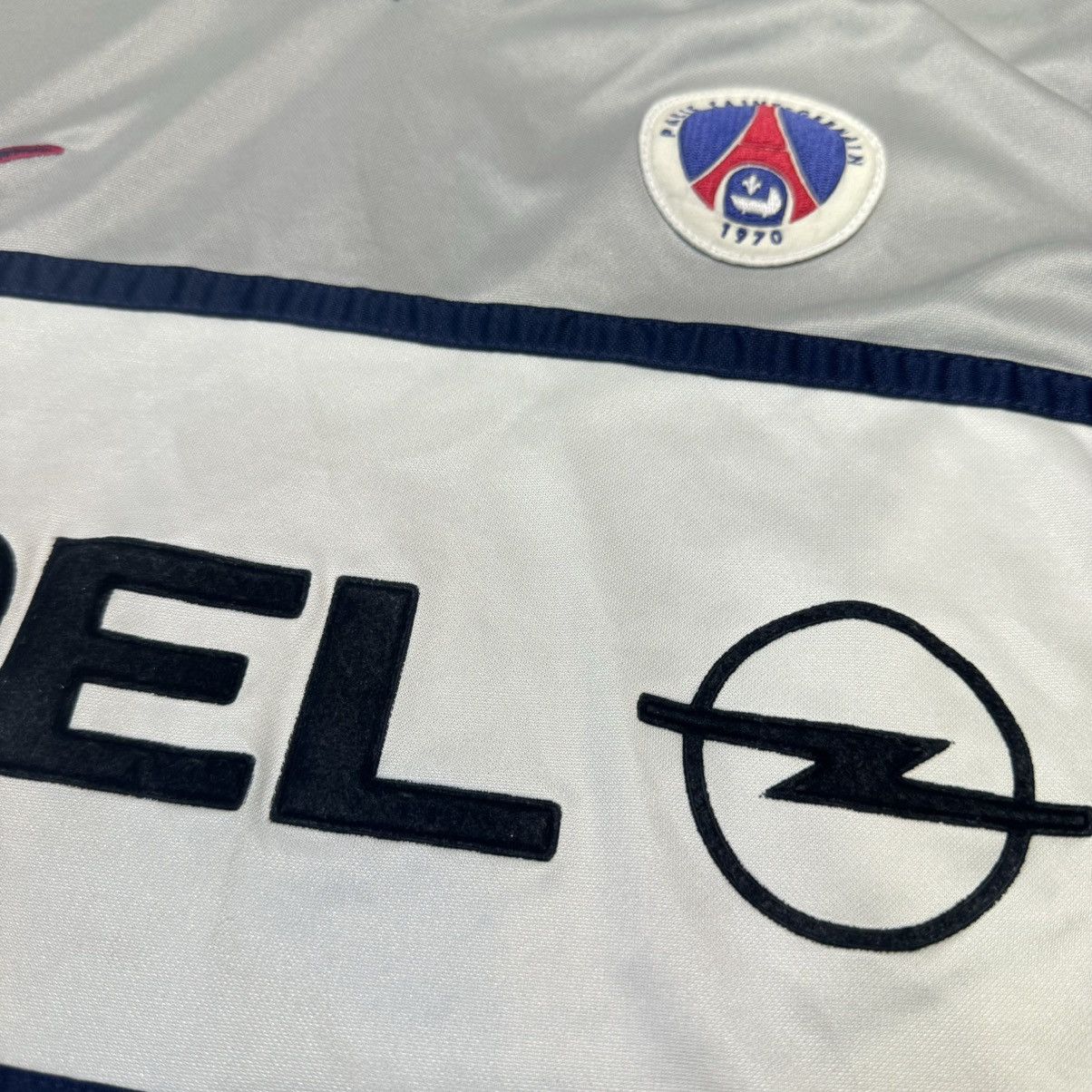 Vintage Paris Saint Germain PSG 00/01 vintage away shirt Size US L / EU 52-54 / 3 - 4 Thumbnail
