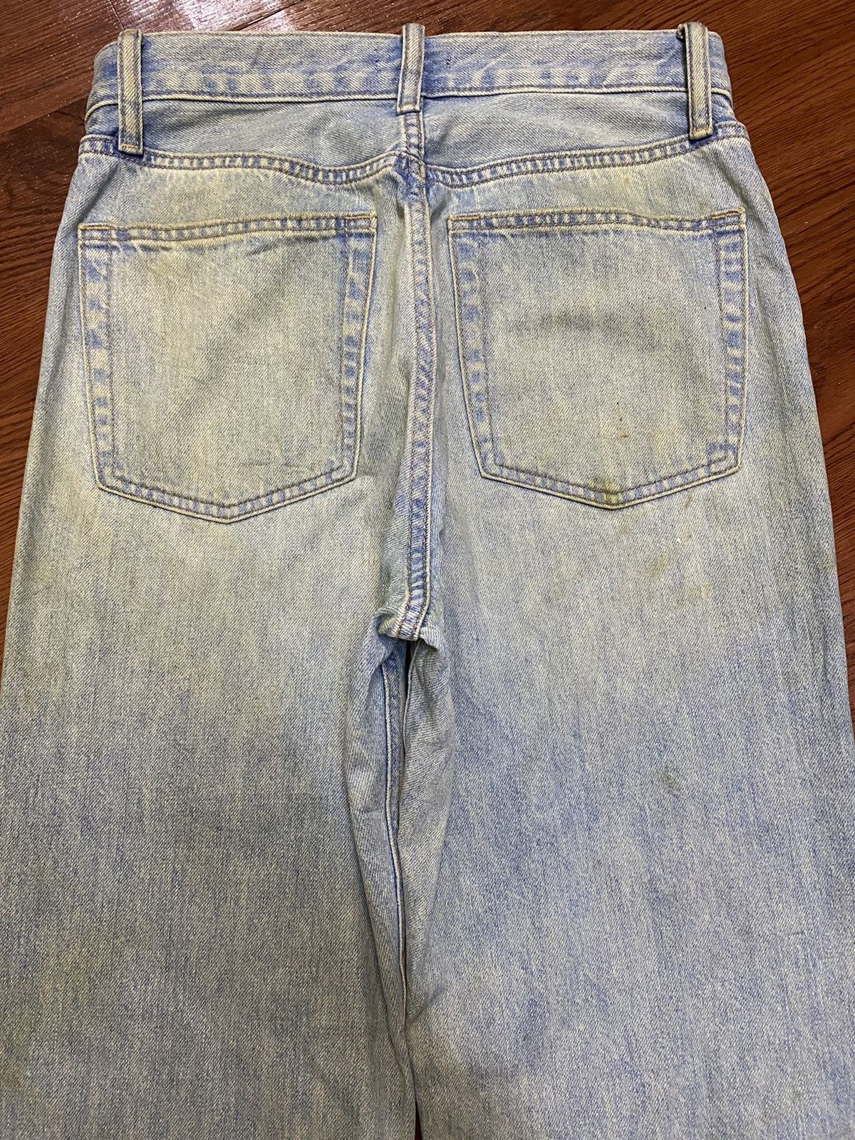 Japanese Brand Vintage Uniqlo Acid Wash Ripped Loose Jeans Size US 30 / EU 46 - 4 Thumbnail