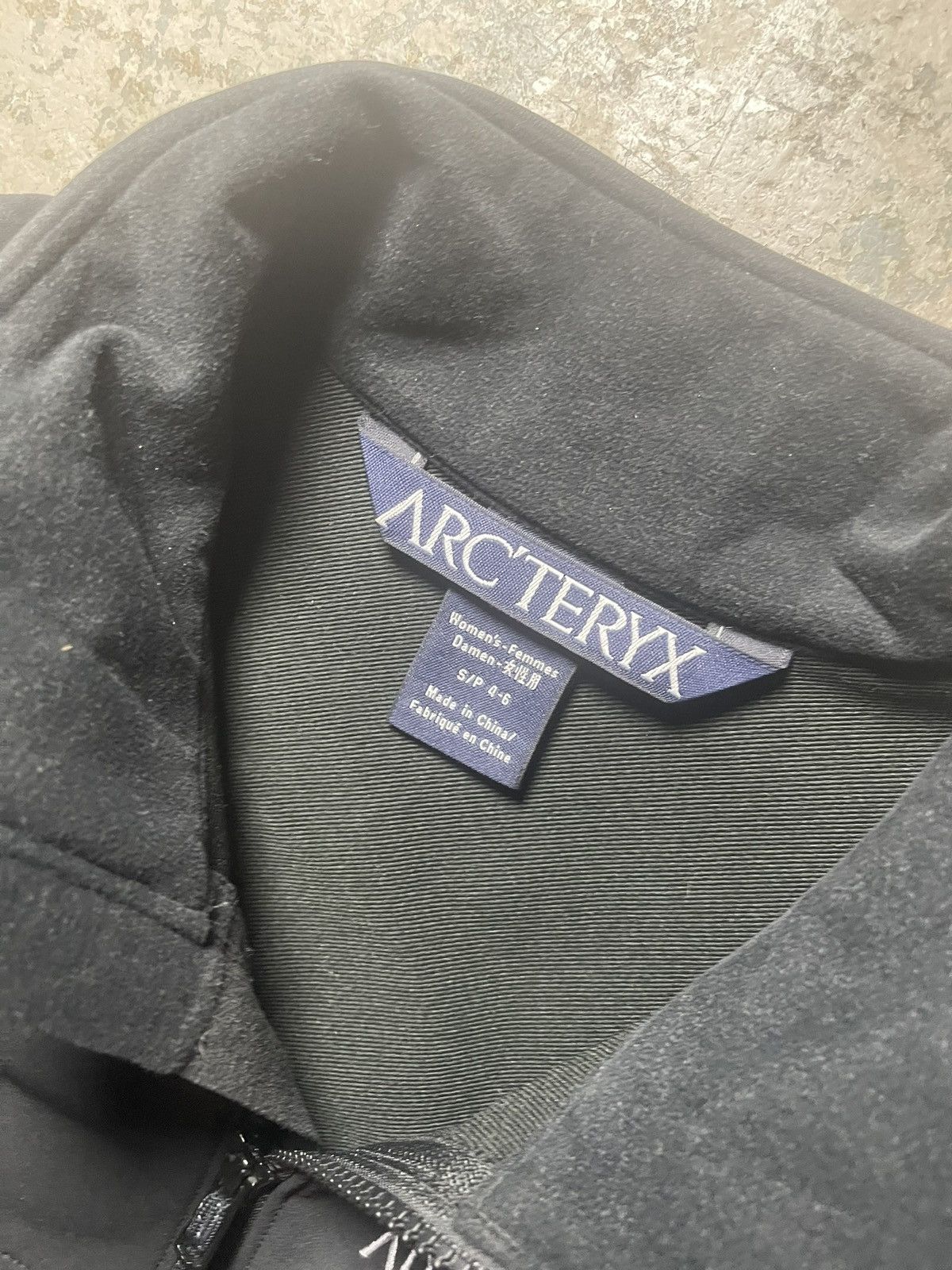 Arc'teryx Arc’teryx Black Shellcoat Zip Up Jacket Size S / US 4 / IT 40 - 4 Thumbnail