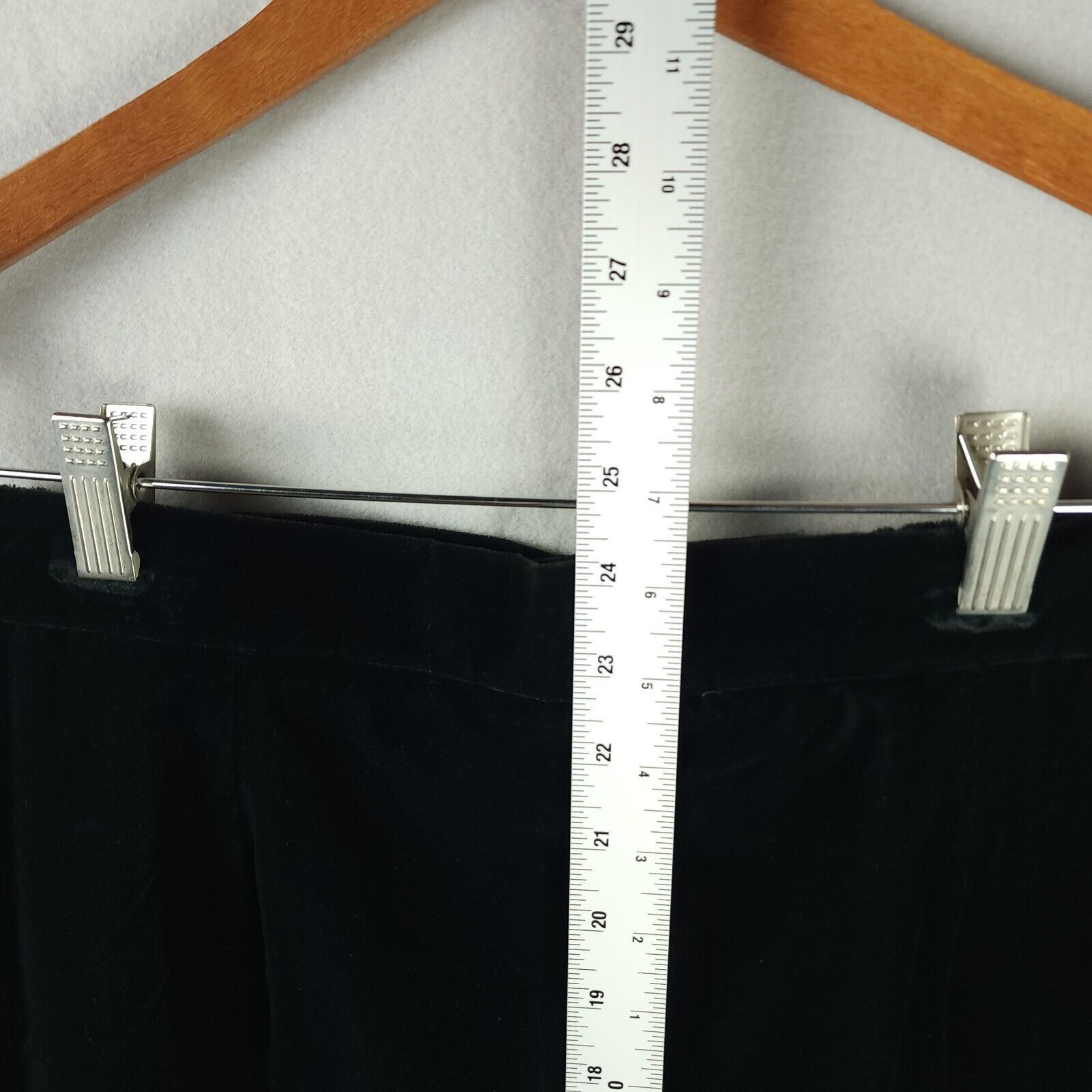 Vintage Norton McNaughton Green Velvet Skirt Size 10 Pencil Size 32" / US 10 / IT 46 - 3 Thumbnail