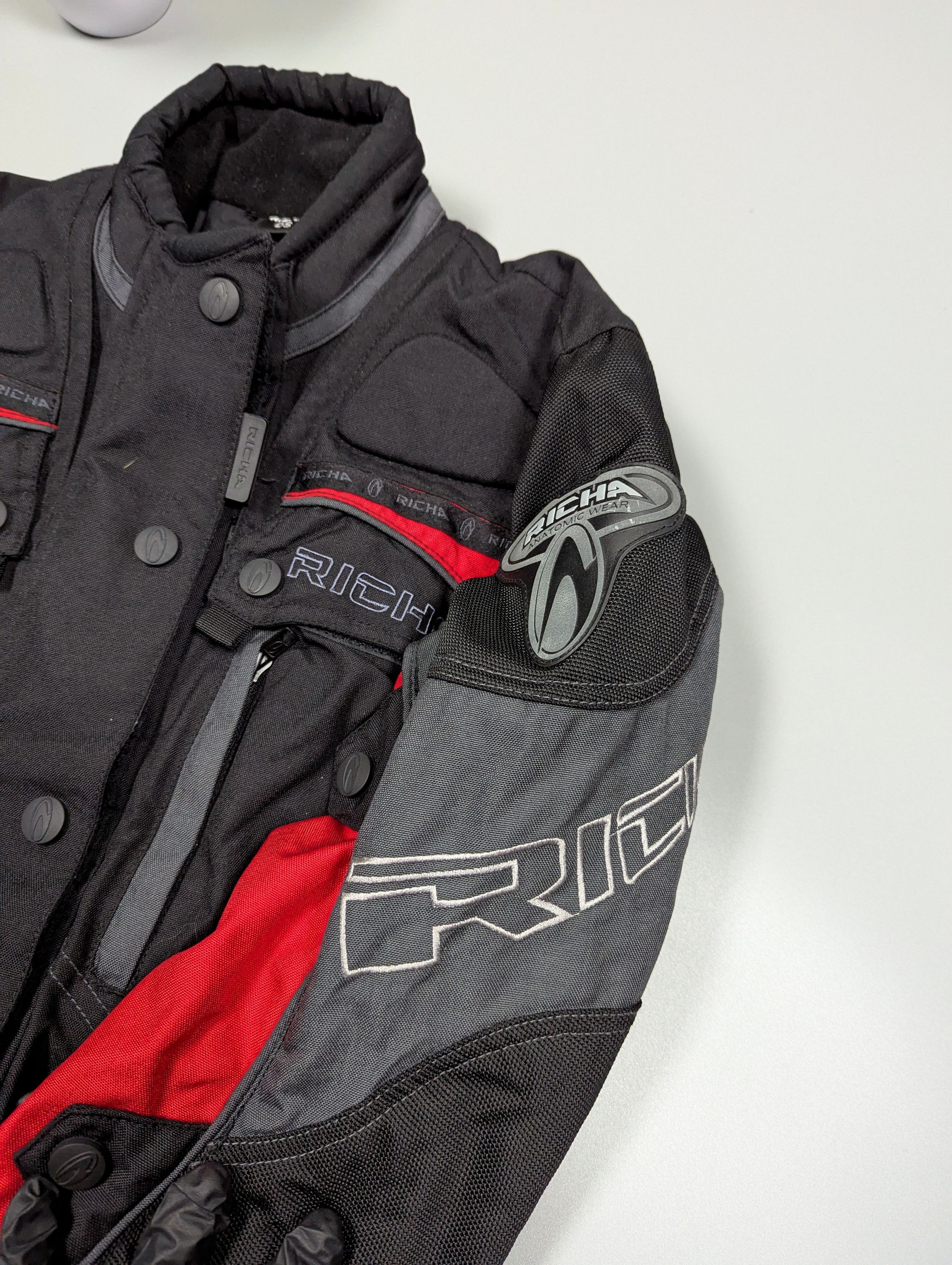 Japanese Brand RICHA Authentic Women's Fitted Biker Motorcycle Jacket Size S / US 4 / IT 40 - 3 Thumbnail