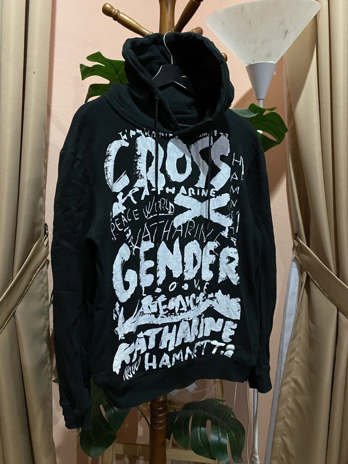 Katharine Hamnett London Katharine Hamnett Kataru Koikuchi Cross Gender Peace Hoodie Size US S / EU 44-46 / 1 - 5 Thumbnail