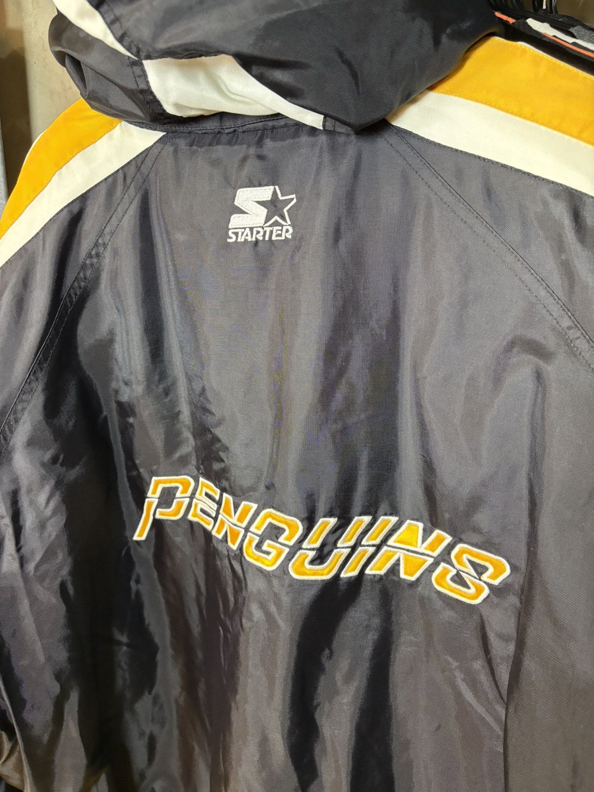 NHL × Vintage 1990’s Pittsburgh Penguins Starter Jacket Size US XL / EU 56 / 4 - 3 Thumbnail