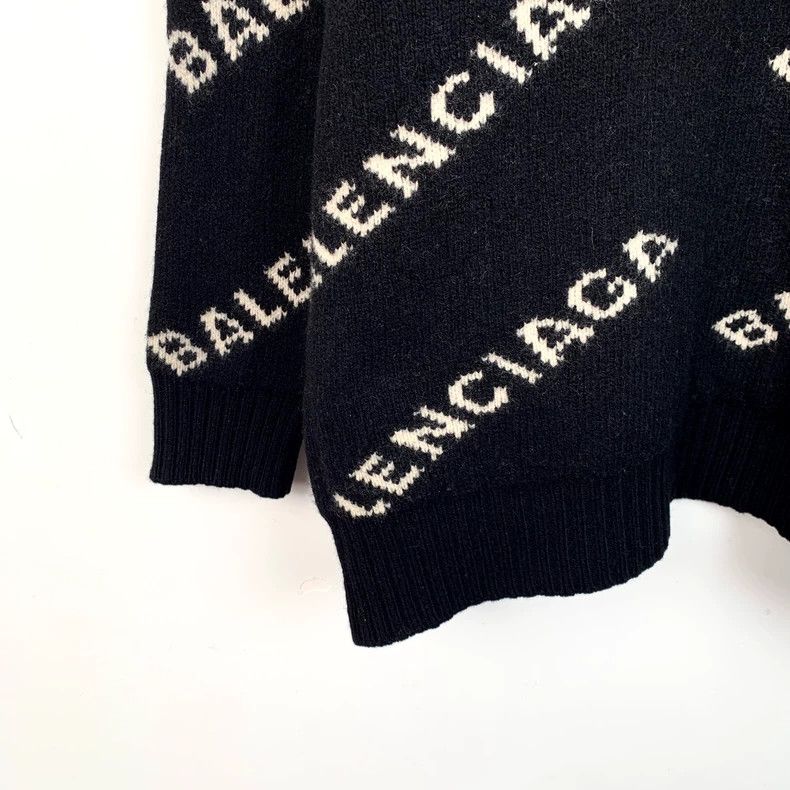 Other Balenciaga size 38 Black logo intarsia full-print V-neck l Size US S / EU 44-46 / 1 - 4 Thumbnail