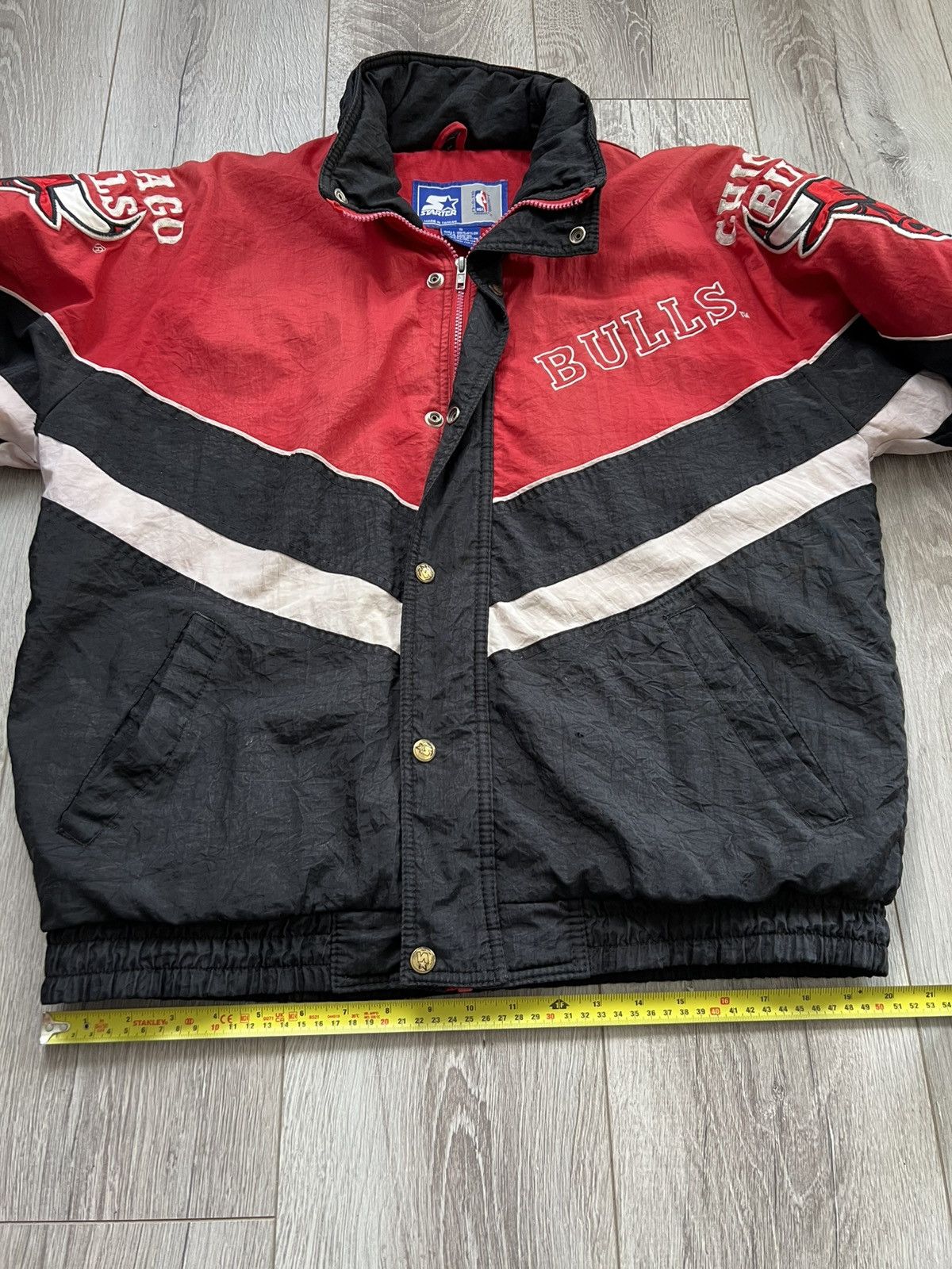 Starter Vintage Starter NBA Chicago Bulls Jacket 1990s Nylon Size US S / EU 44-46 / 1 - 13 Thumbnail