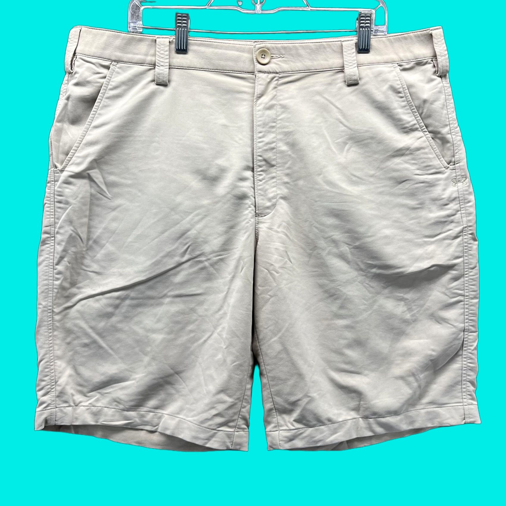Under Armour Under Armour Shorts Mens 38 Khaki Golf Chino Lightweight Stretch Performance UA Shirt? Size US 38 / EU 54 - 1 Thumbnail