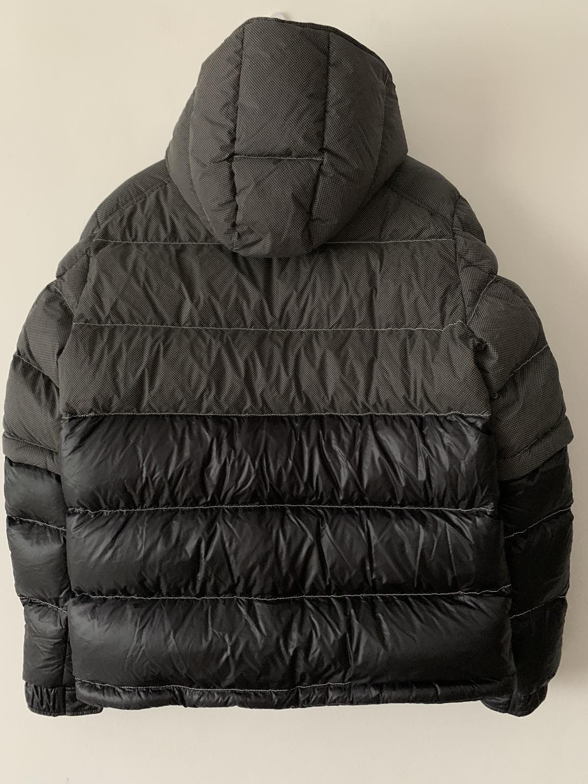 Moncler 🔥🔥 Moncler x And Wander Reflective Edogawa Jacket Size US L / EU 52-54 / 3 - 4 Thumbnail